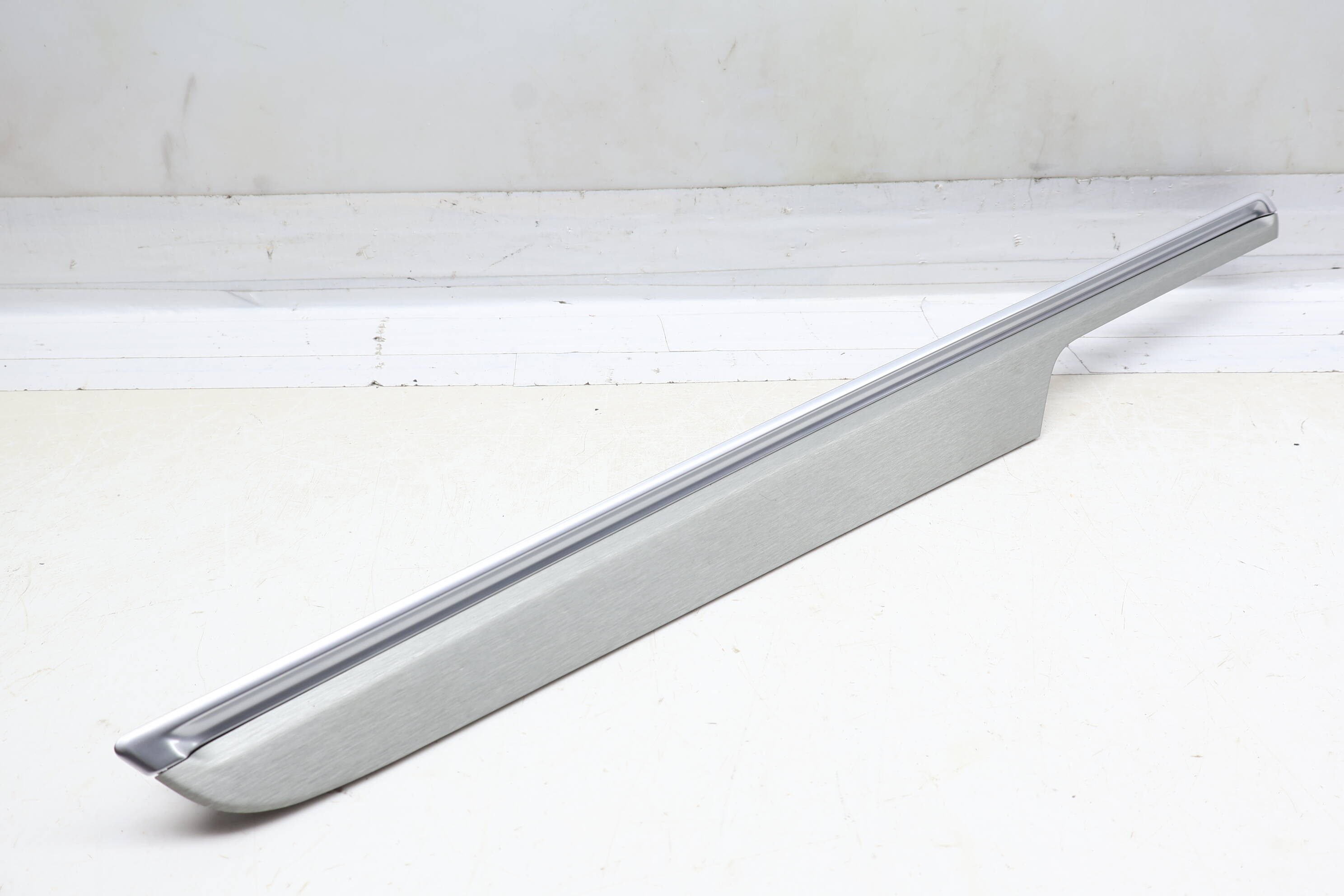 Door Panel Trim / Molding 95B867409E