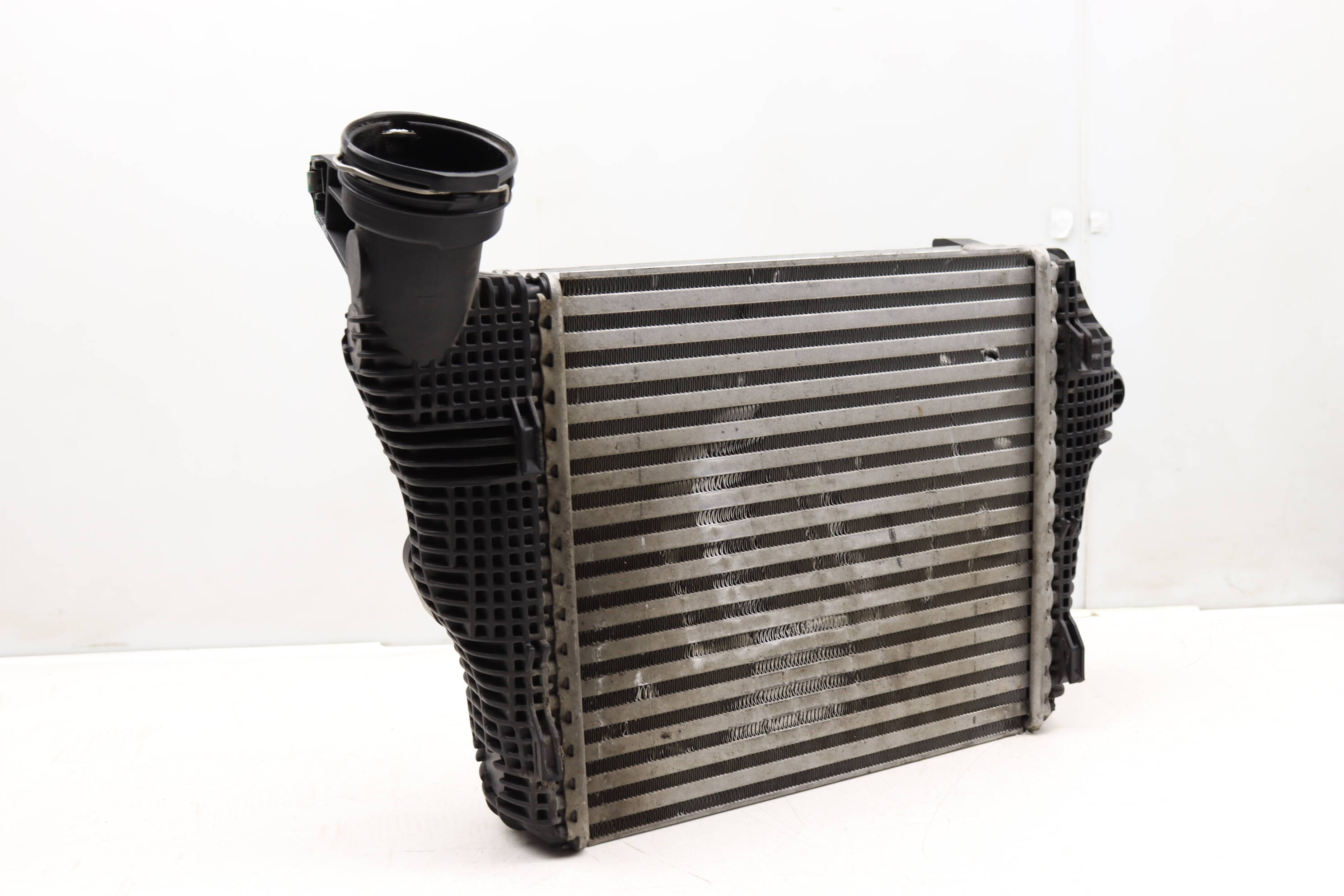 Turbo&#x20;Intercooler&#x20;95B145804B