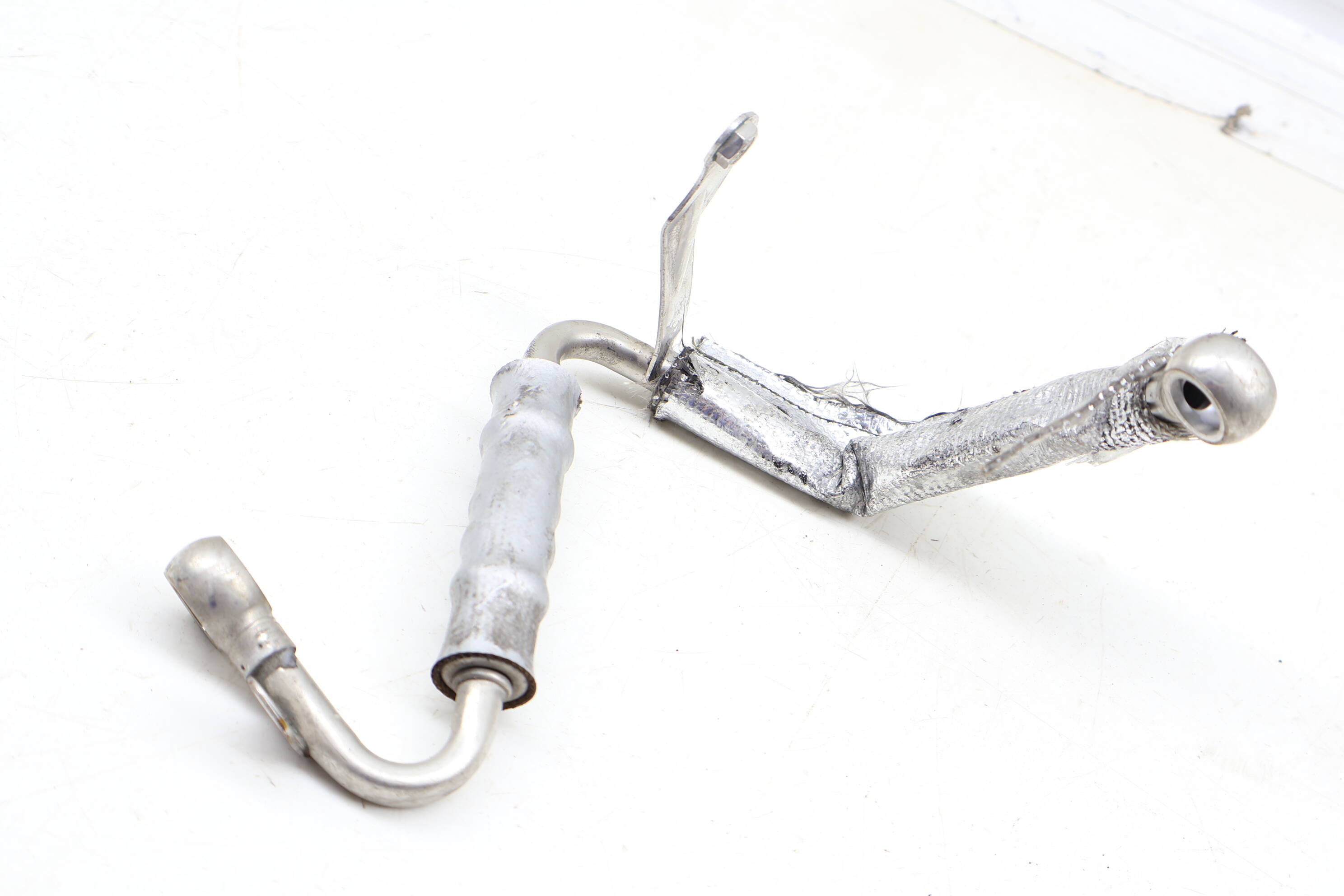 Turbo Coolant Supply Feed Line / Hose / Pipe 06H121497B