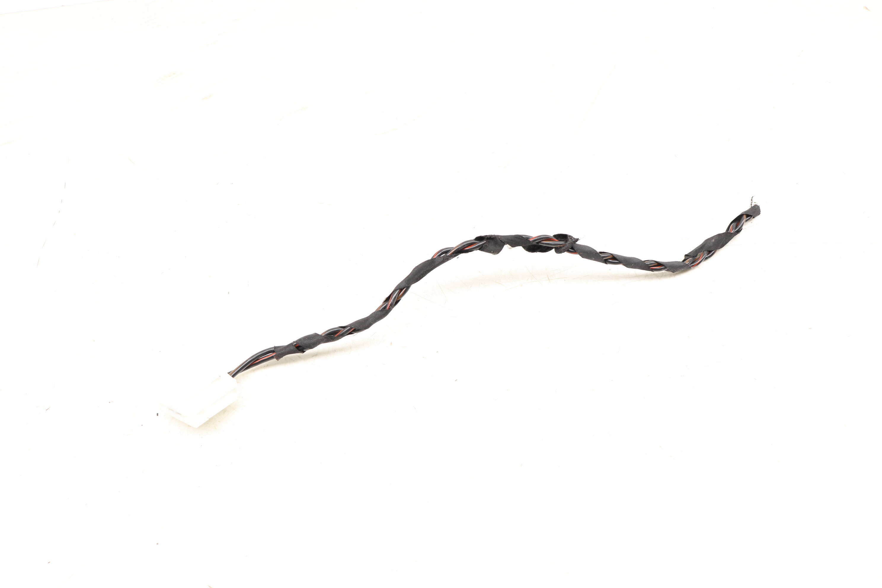 Central Speaker Subwoofer Wiring Connector / Pigtail