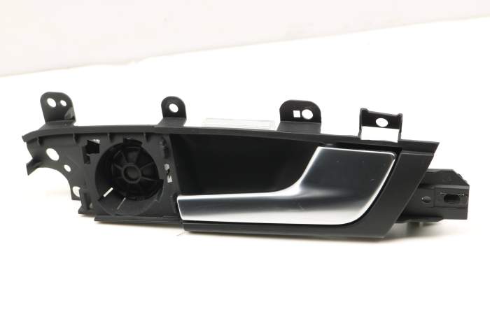 Interior Door Handle / Release 8P4839020E main product photo