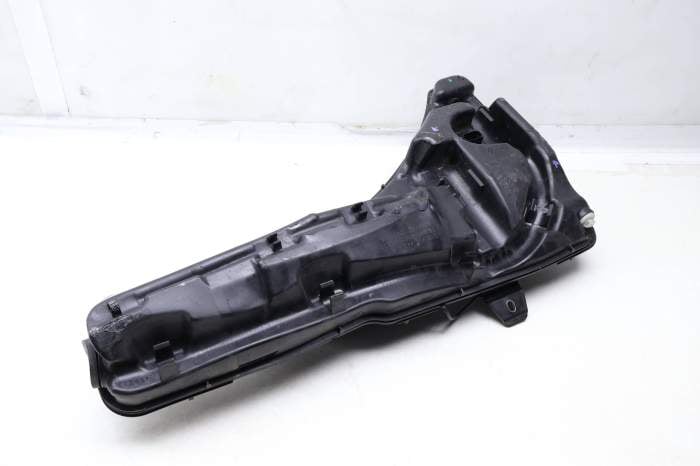 Windshield Washer Fluid Reservoir / Tank 5NN955453C main product photo