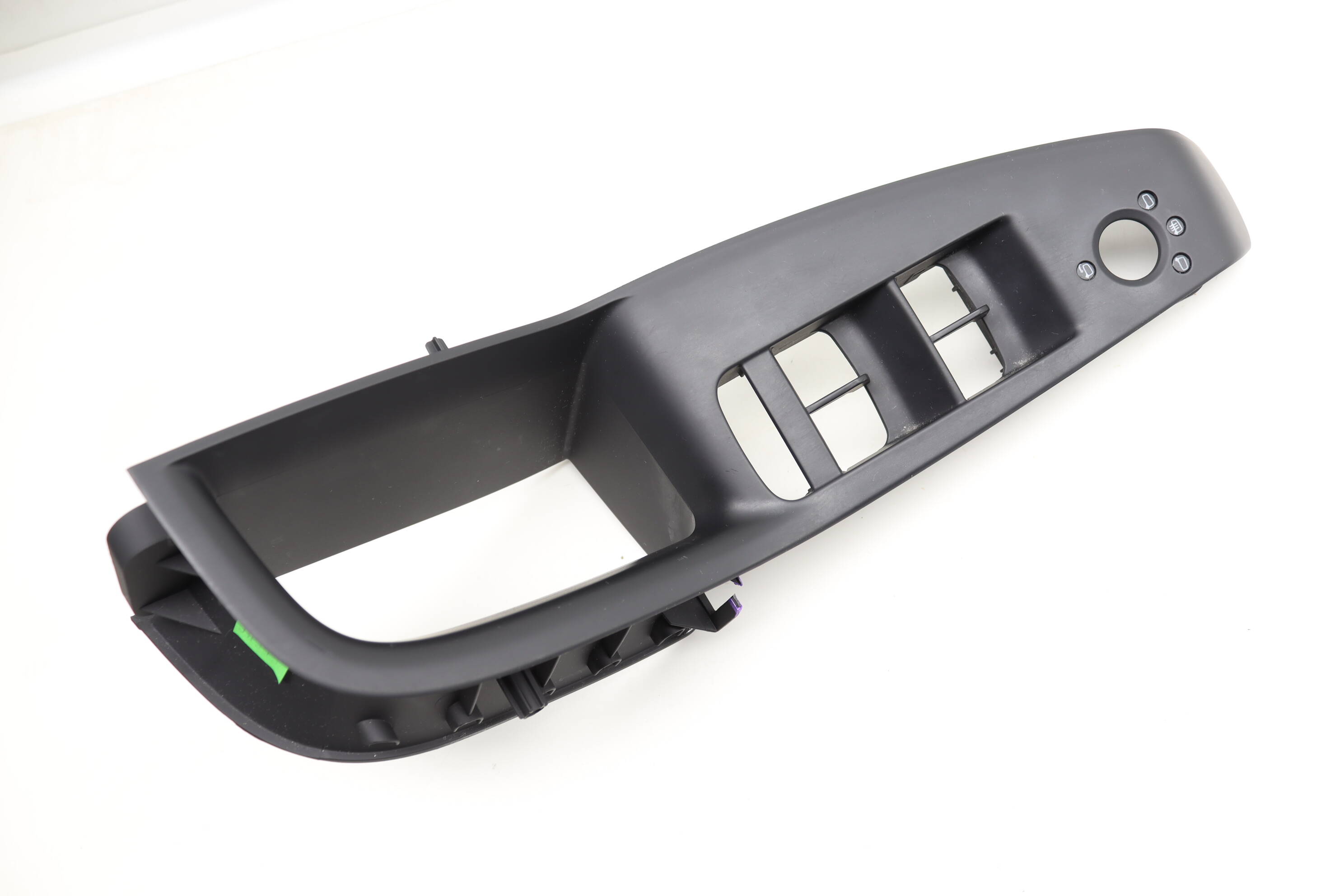 Door Handle Pull / Switch Trim 8R1867171A