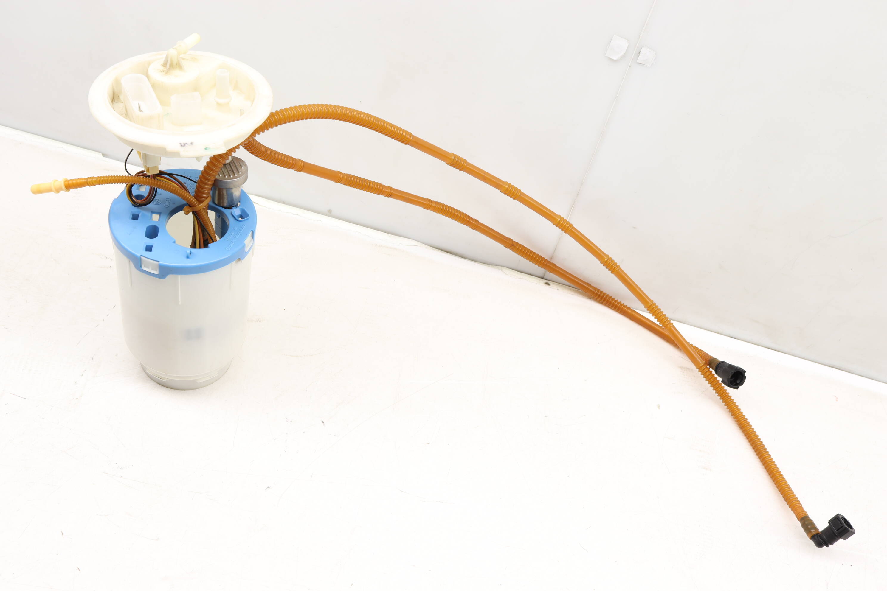 In-Tank Fuel Pump / Flange 7P0919679A 95862042210