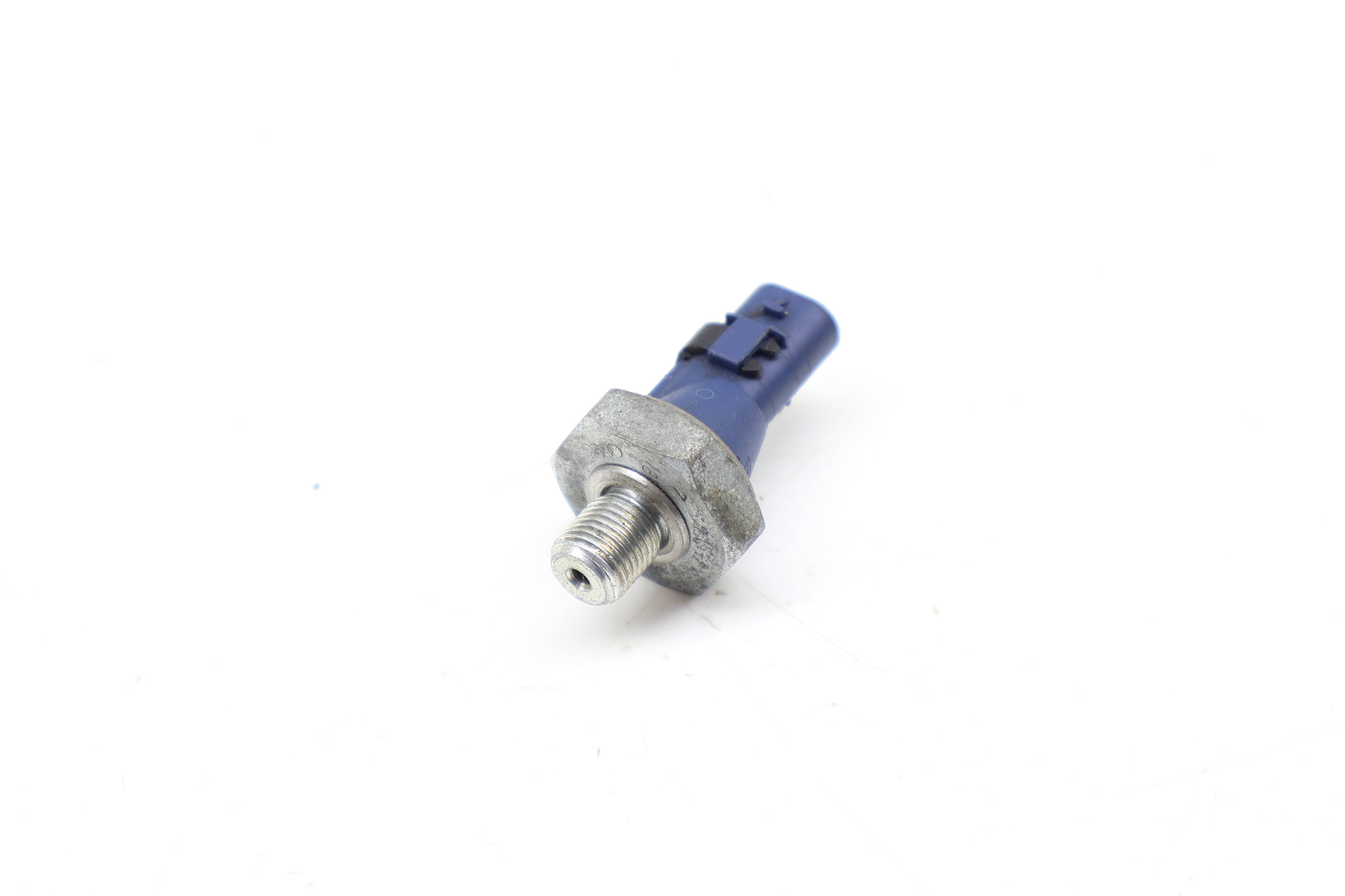 Engine Oil Pressure Sensor 06K919081D