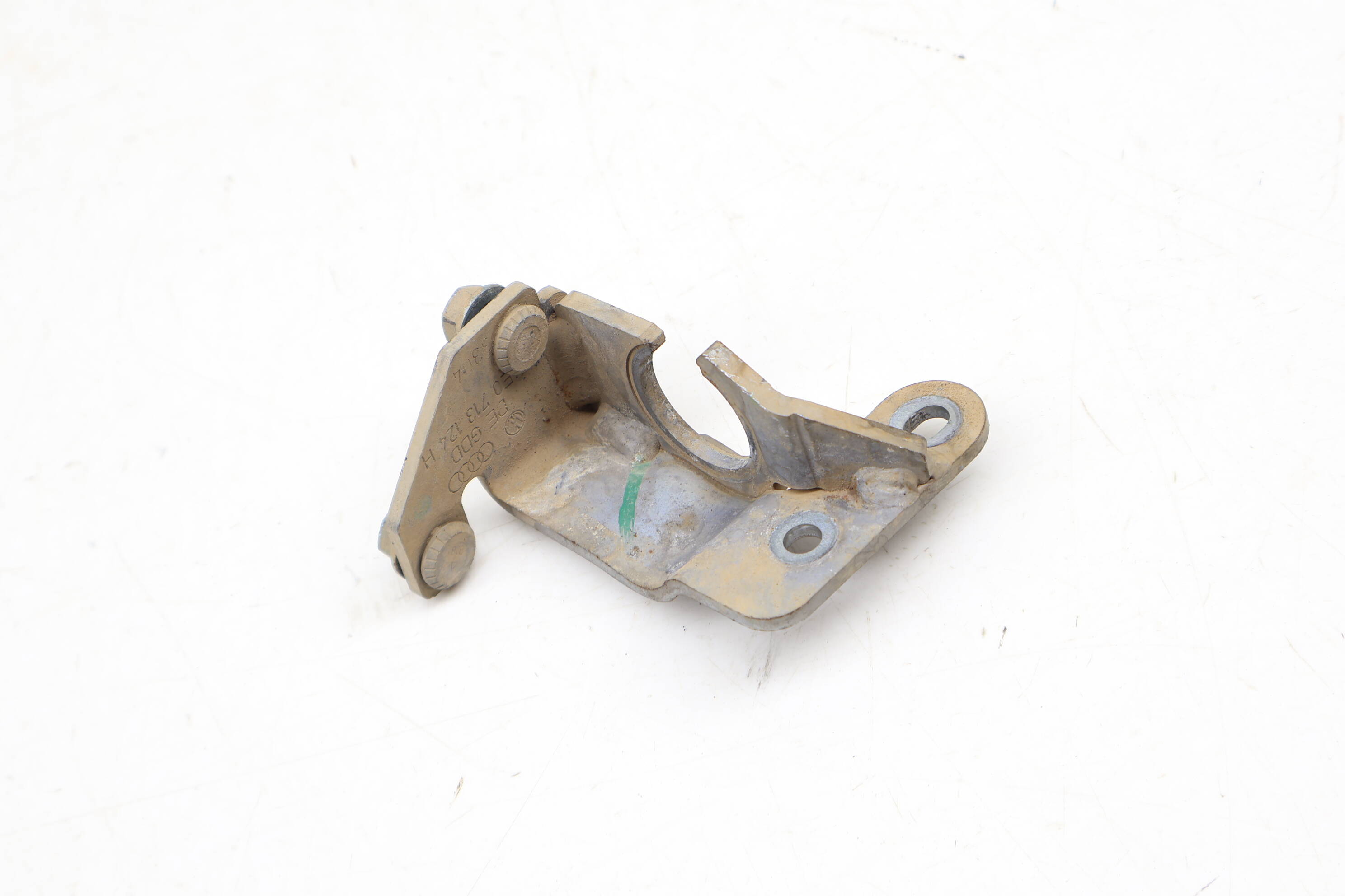 Shifter Linkage Support Bracket 4E0713124H