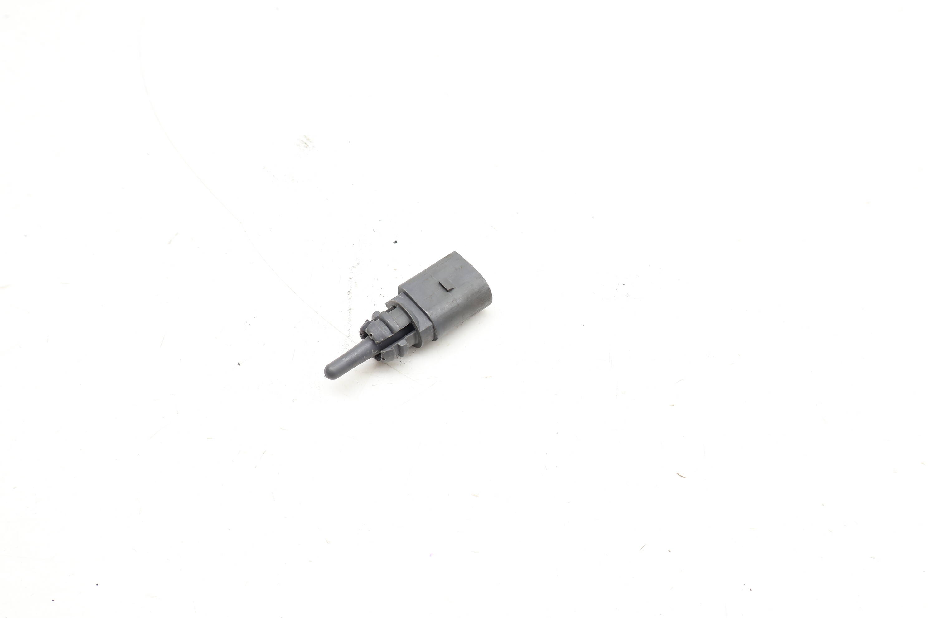 Ambient Air Temperature Sensor 8Z0820535A