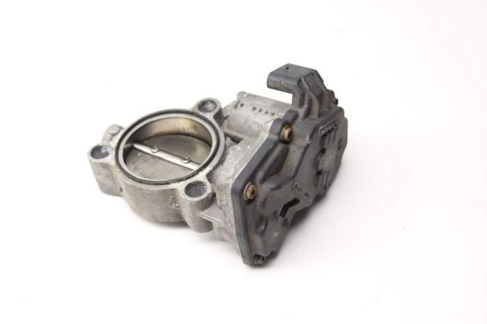 Throttle Body 13547618838 main product photo