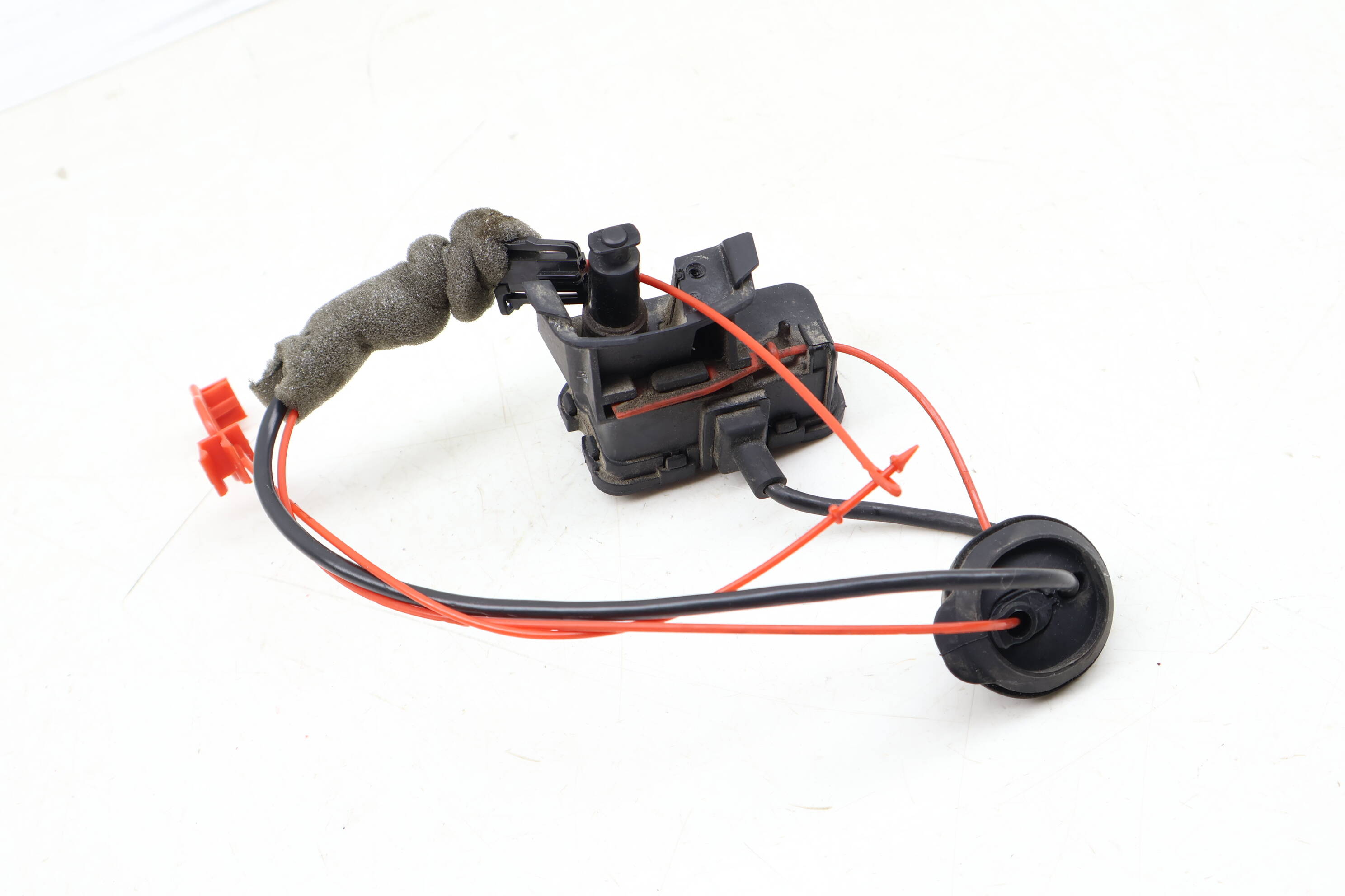 Fuel Filler Door Lock Actuator 4H0810773F