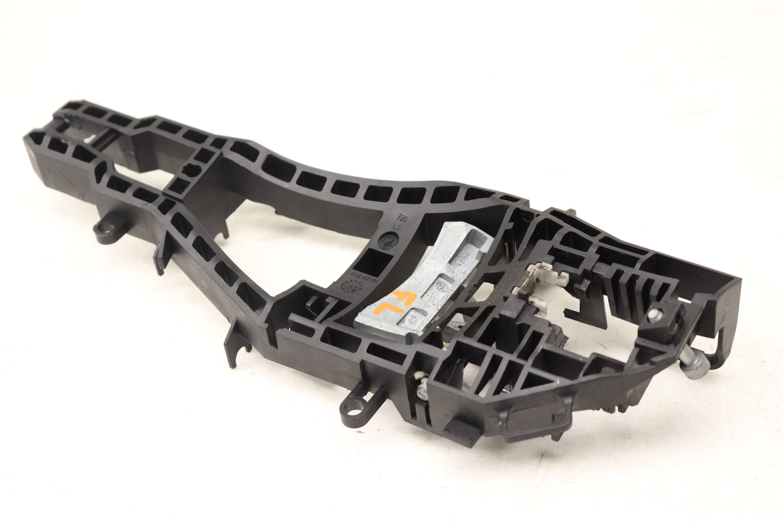 Exterior&#x20;Door&#x20;Handle&#x20;Bracket&#x20;51217242567