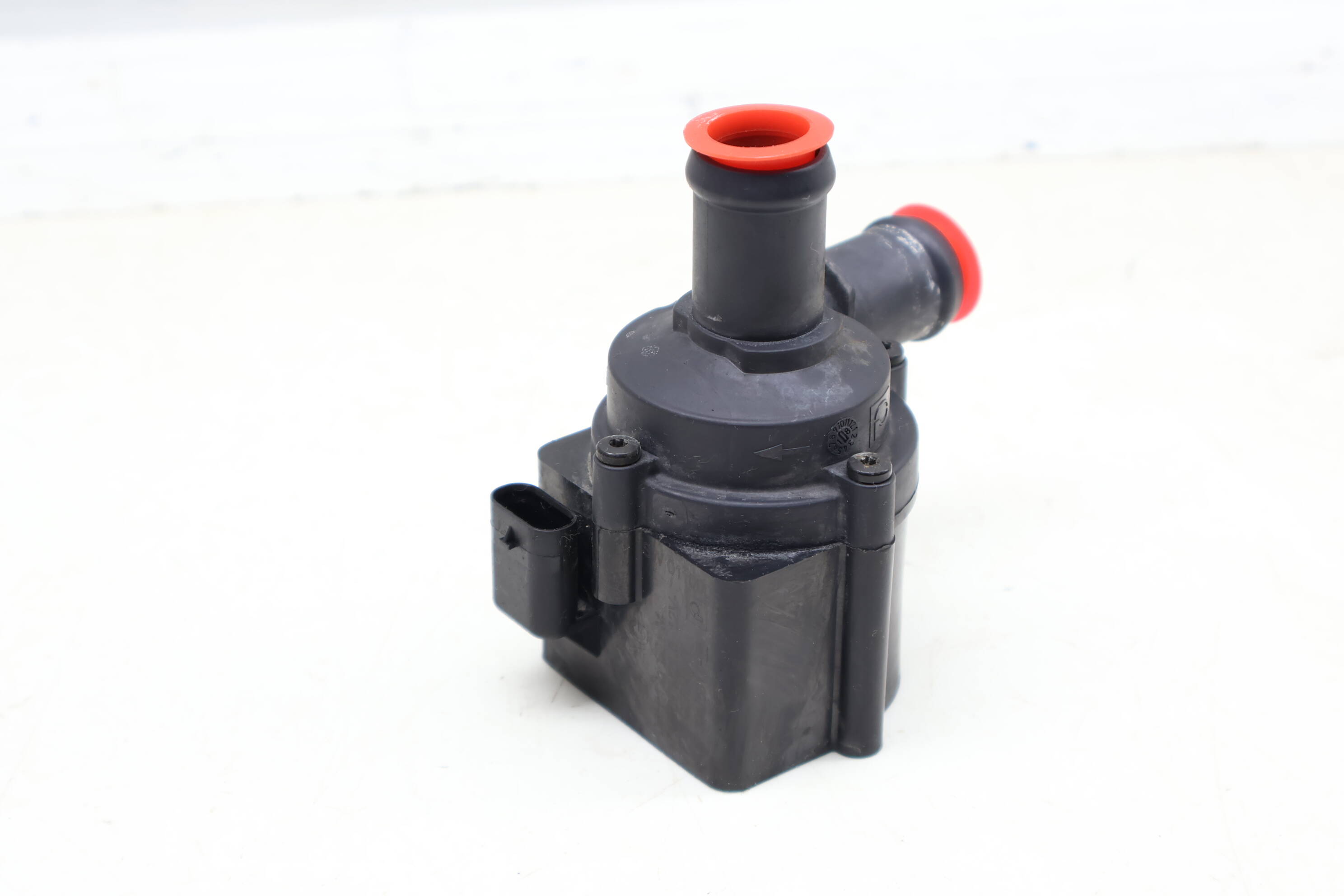 Auxiliary Water / Coolant Pump 06H121601M 9A712160100