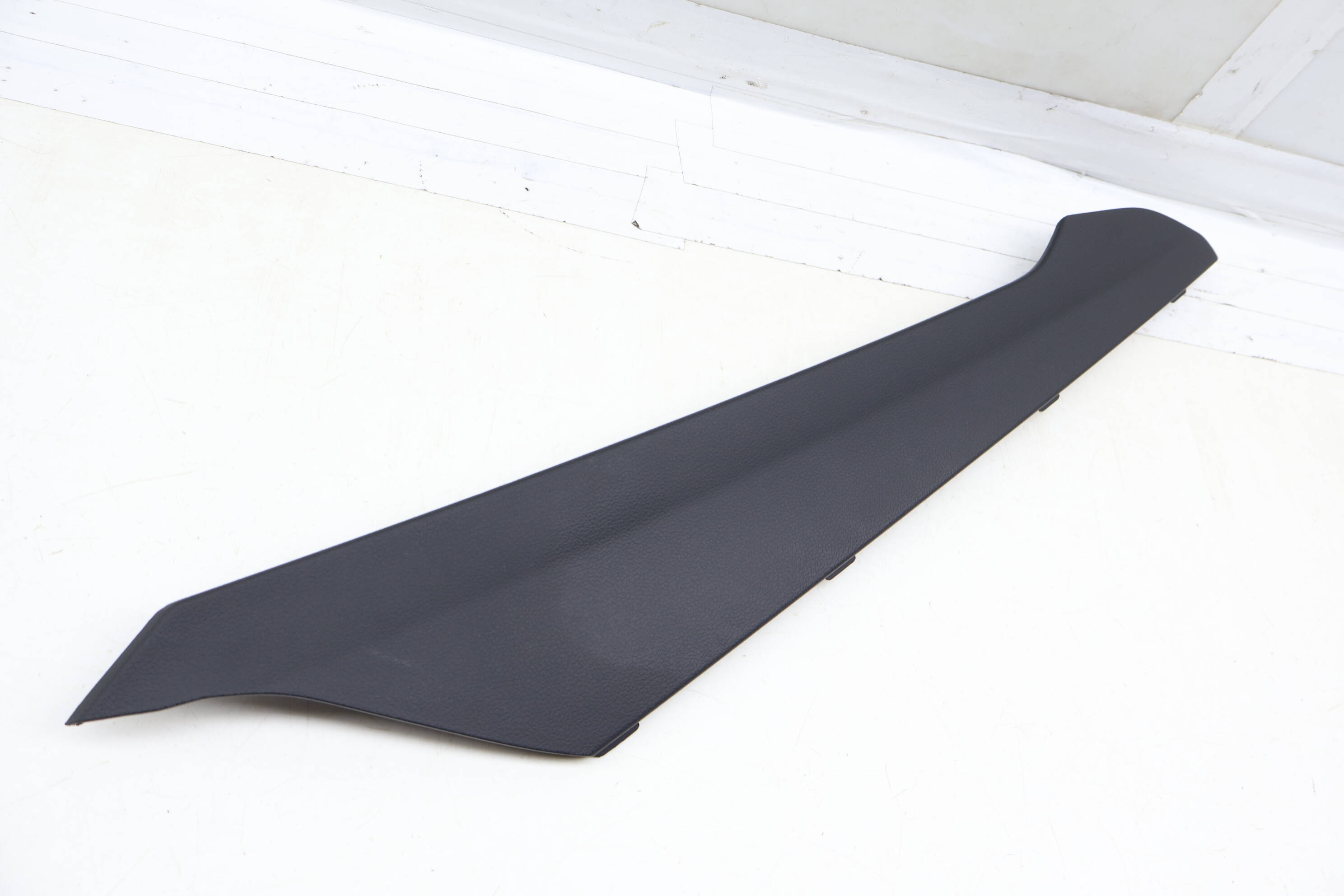 Center Console Trim Panel 8W1863306B