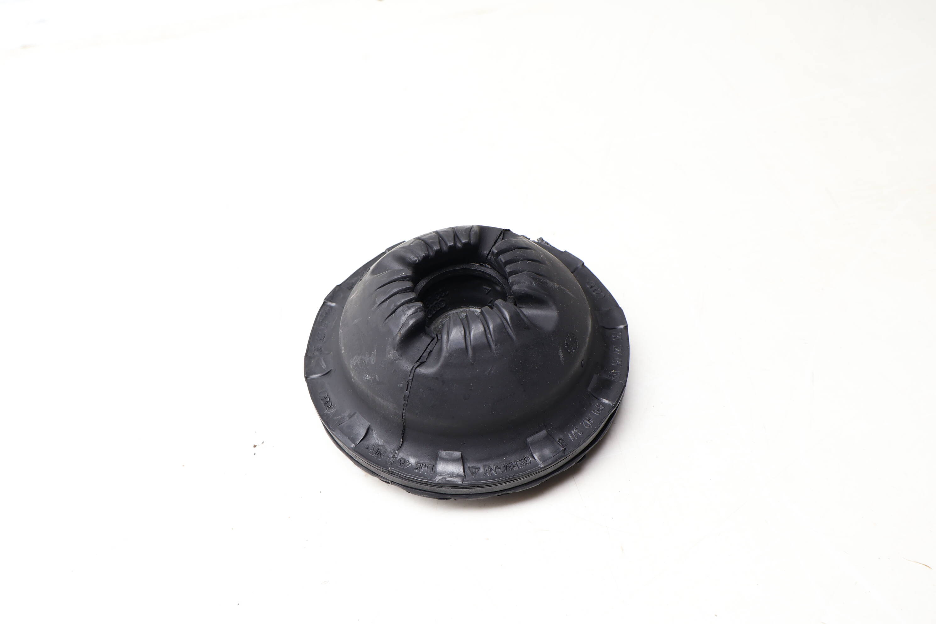 Upper Strut Rubber Mount 4F0412377B