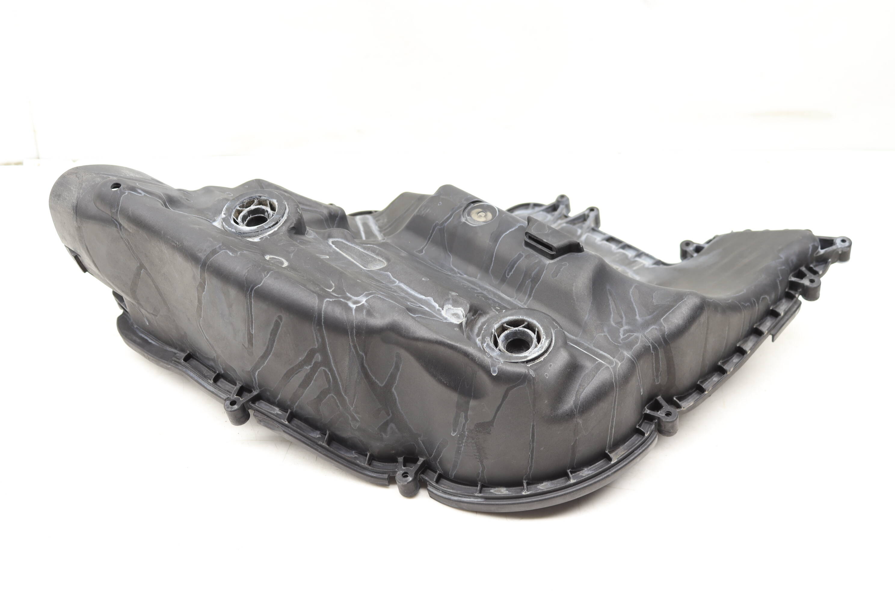 Air Intake Filter Housing / Box (Lower) 13717601905