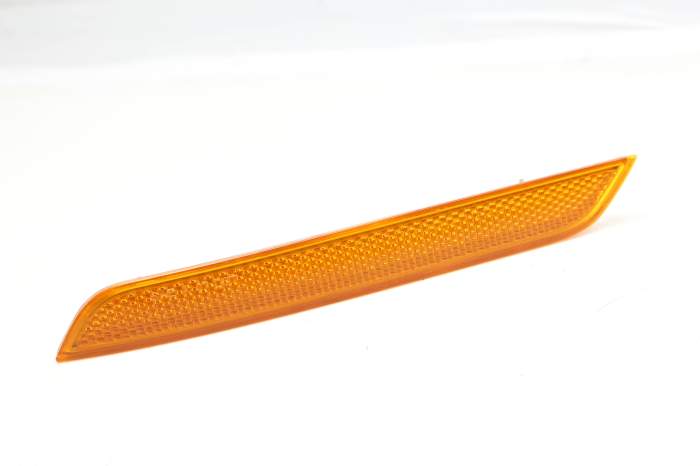 Bumper Reflector 63147179991 main product photo