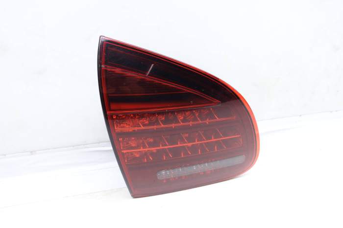 Tail Light / Lamp (Inner) 7P5945093S 95863109331 main product photo