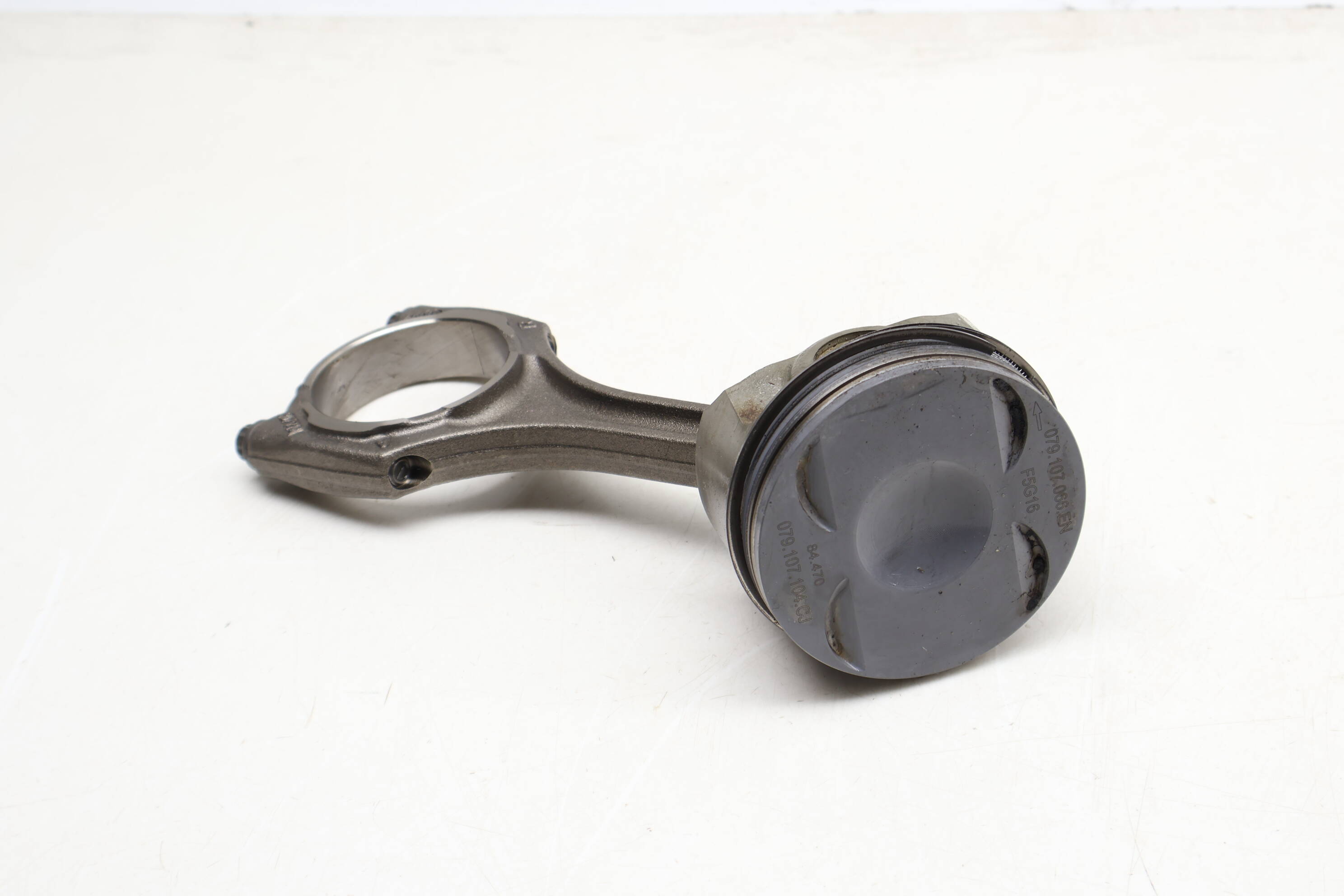 Piston W/ Connecting Rod 079107066EN