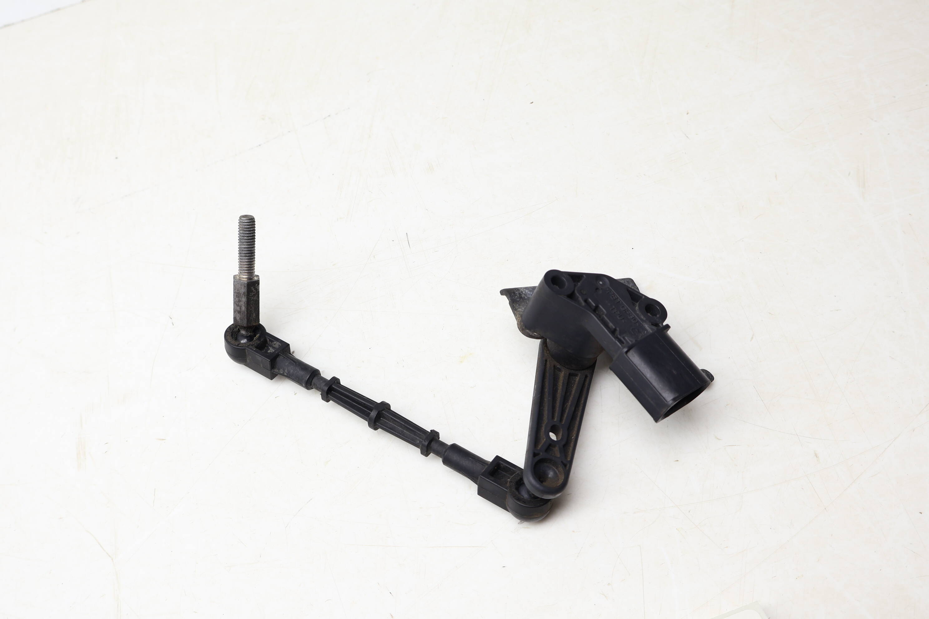 Headlight / Suspension Leveling Sensor 8W0941309E