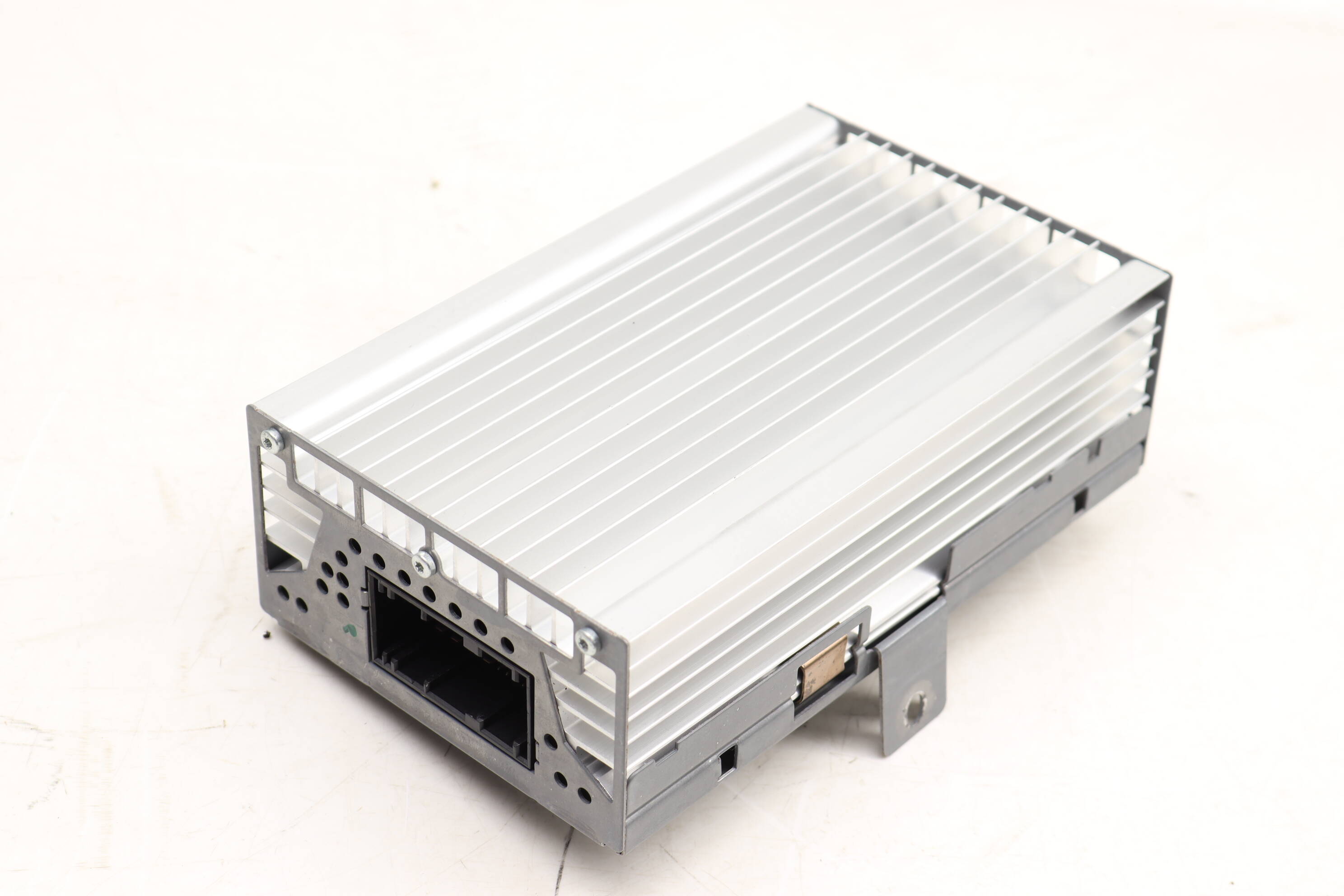 EuroActive BMWブランドOEM E 85 Z 4 2003-2008ロードスターベージュ革オートシフトノブシフター EuroActive BMWブランドOEM E 85 Z 4 2003-2008ロードスターベージュ革