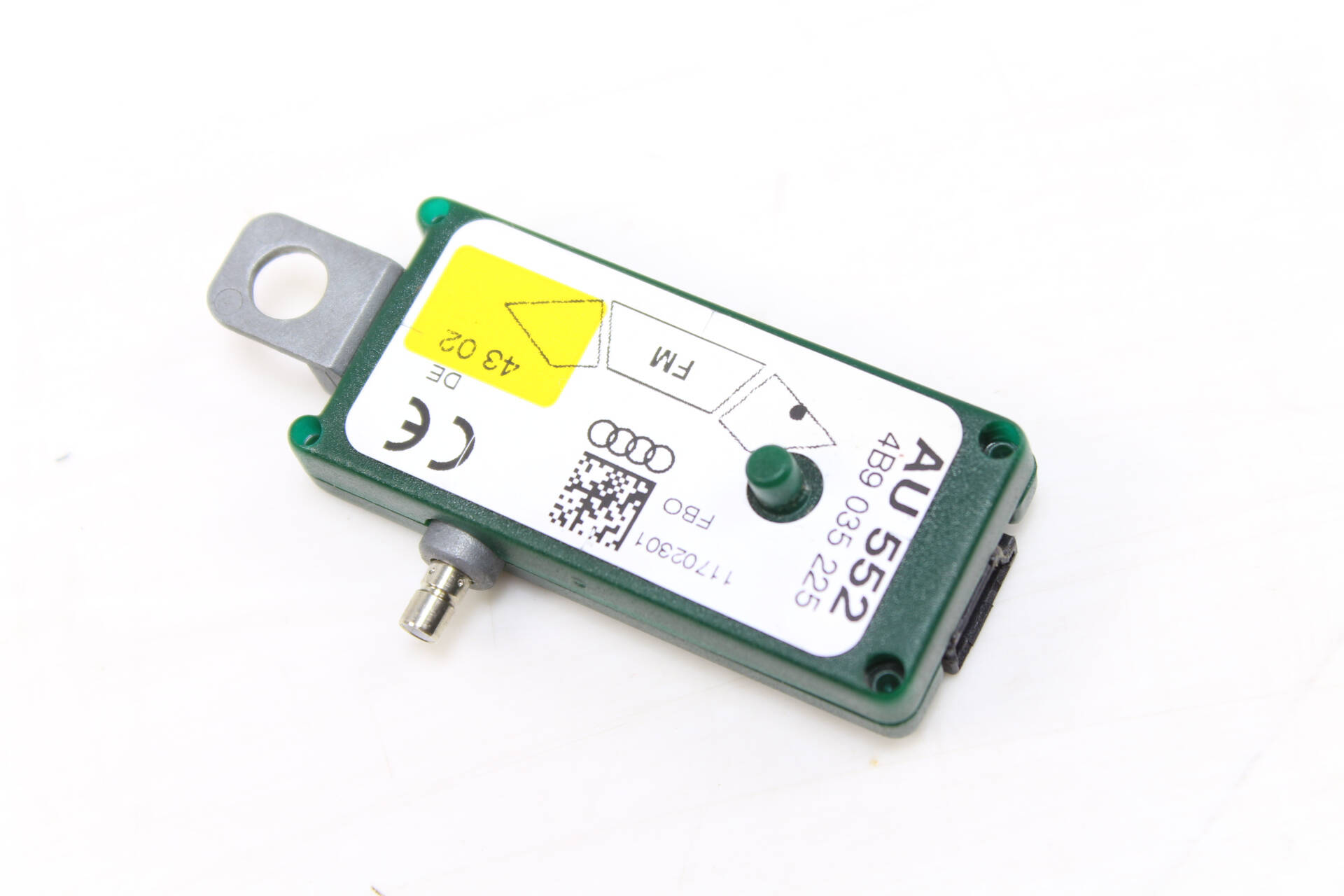 Radio Antenna Booster 4B9035225