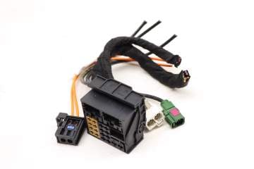 Satellite Radio Receiver Wiring Harness / Connector