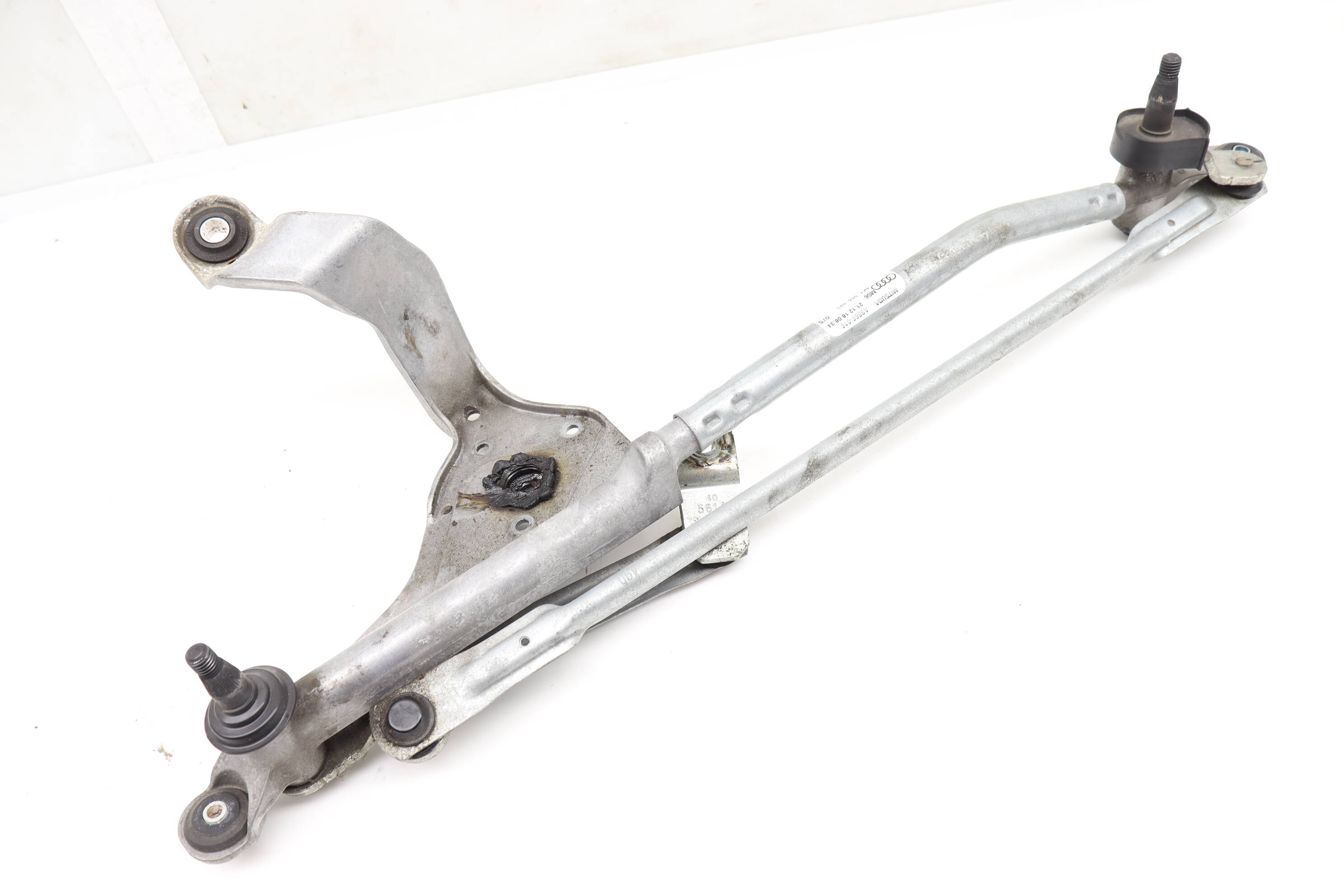 Windshield Wiper Transmission / Bracket 4K1955023