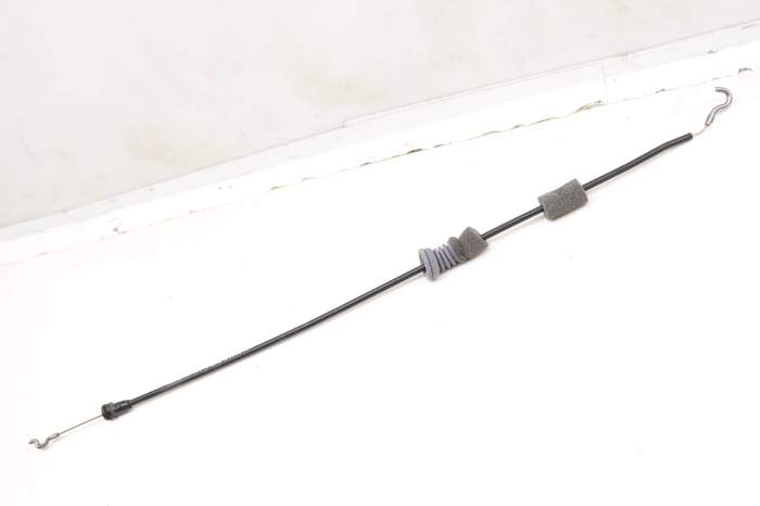 Door Handle Release / Bowden Cable 1647600504 main product photo