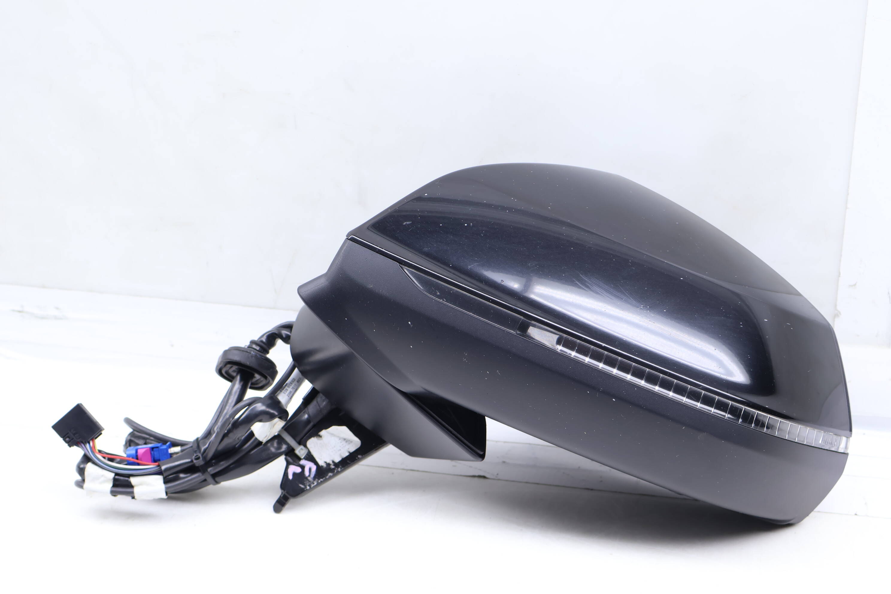 Audi Left Side View Door Mirror 80B857409J