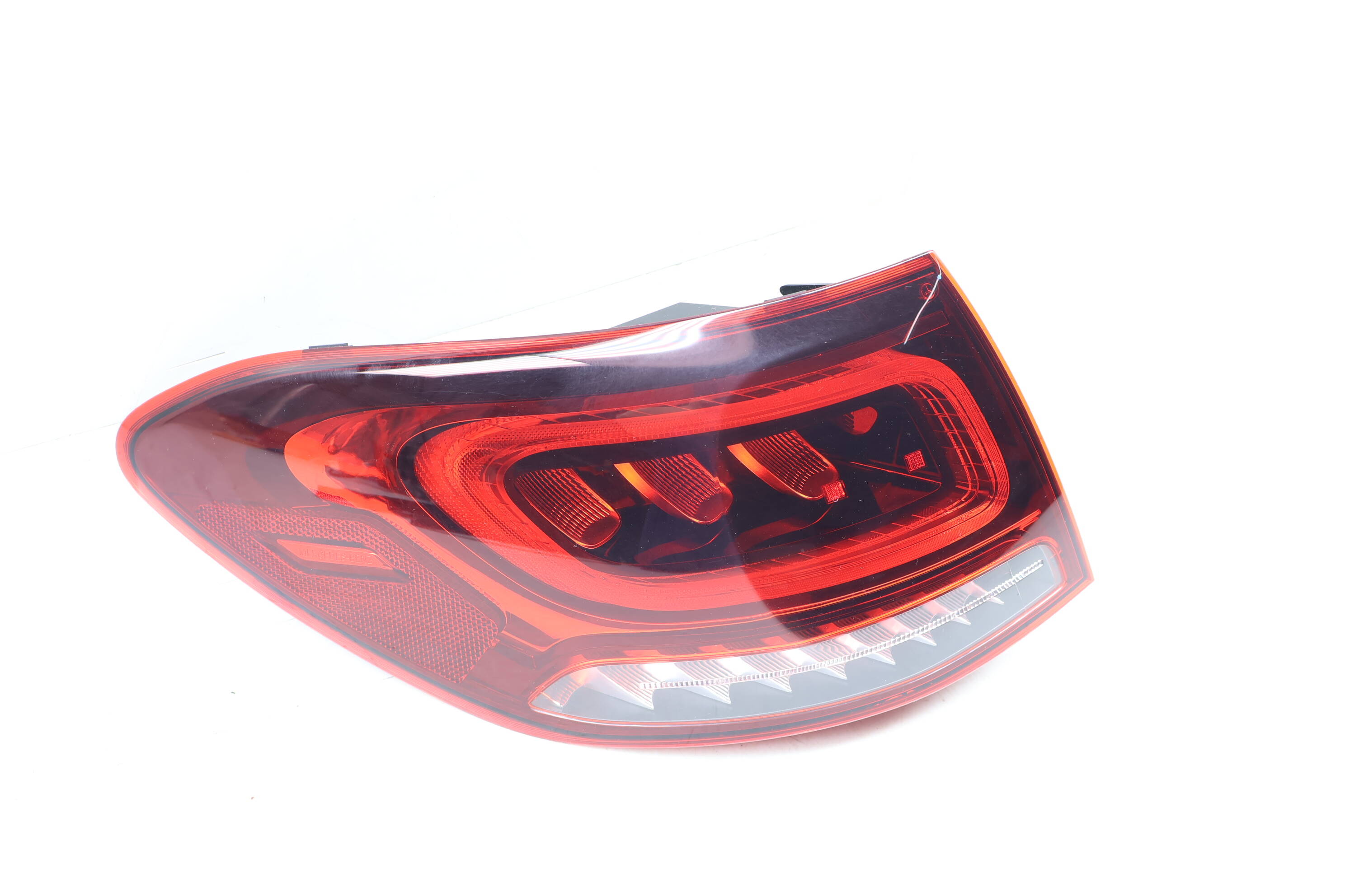 Outer Tail Light / Lamp 2539063303