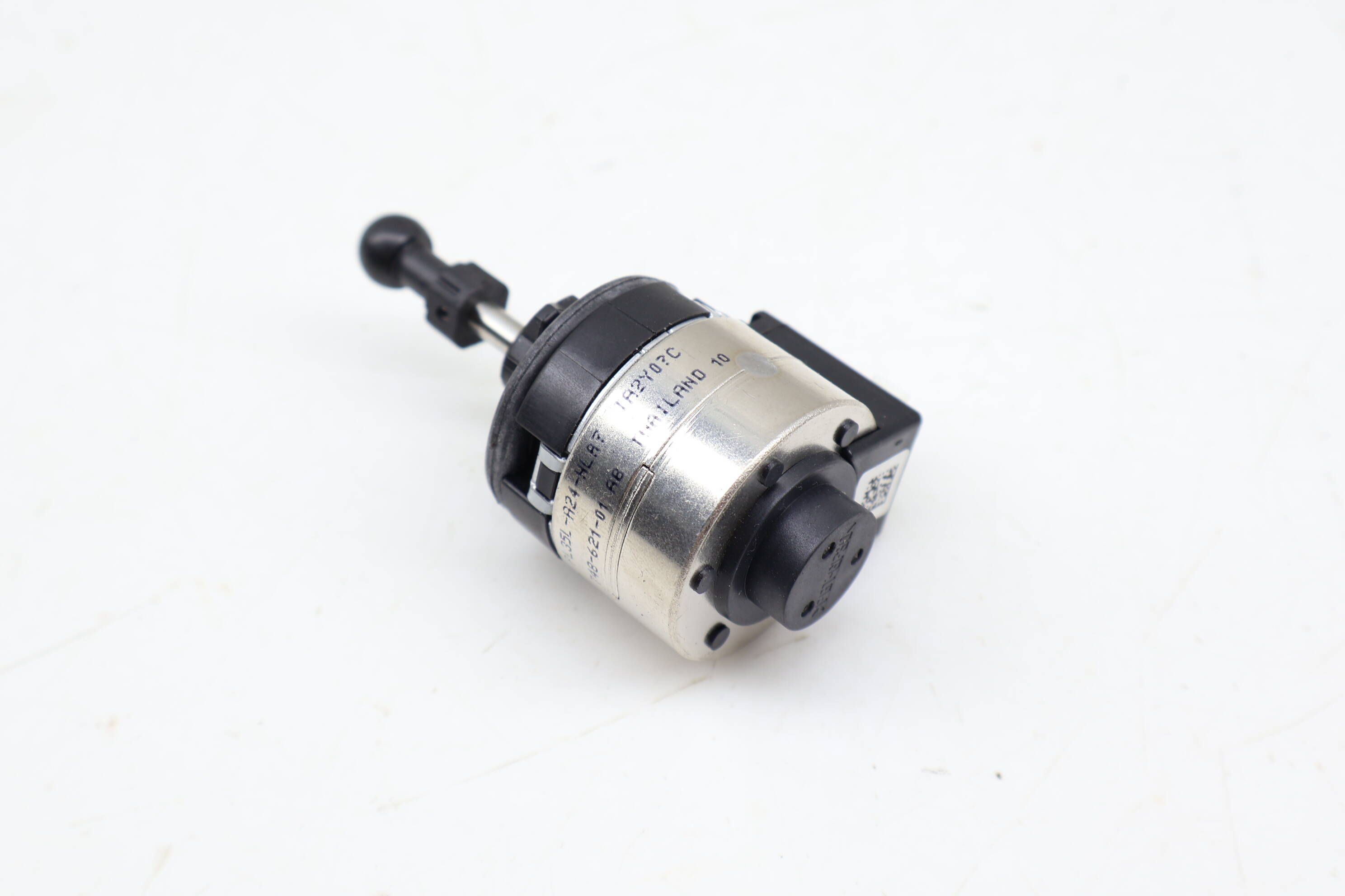 Headlight Leveling / Adjuster Motor 97063115300