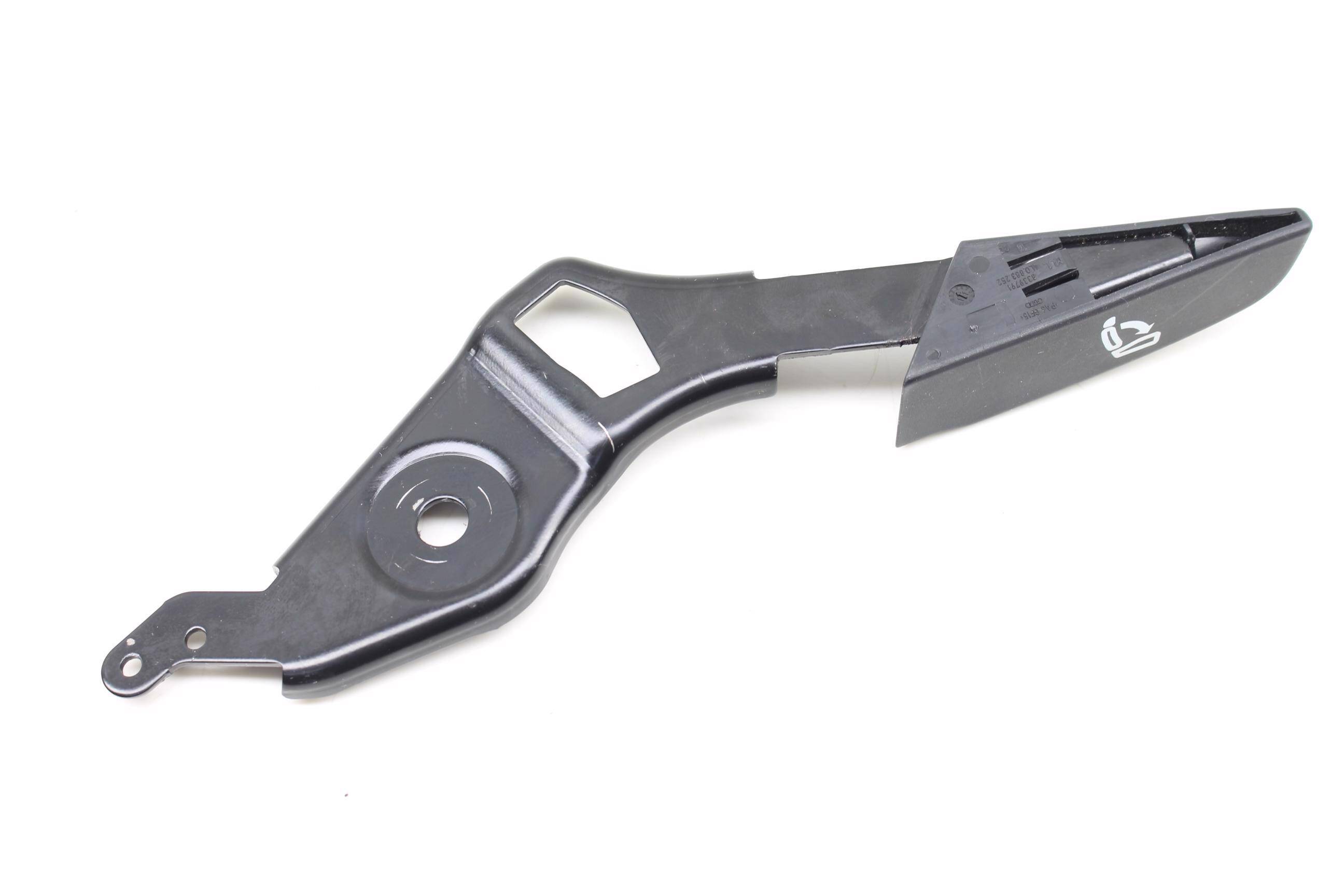 2Nd Row Seat Fold Lever / Handle 4L0883252