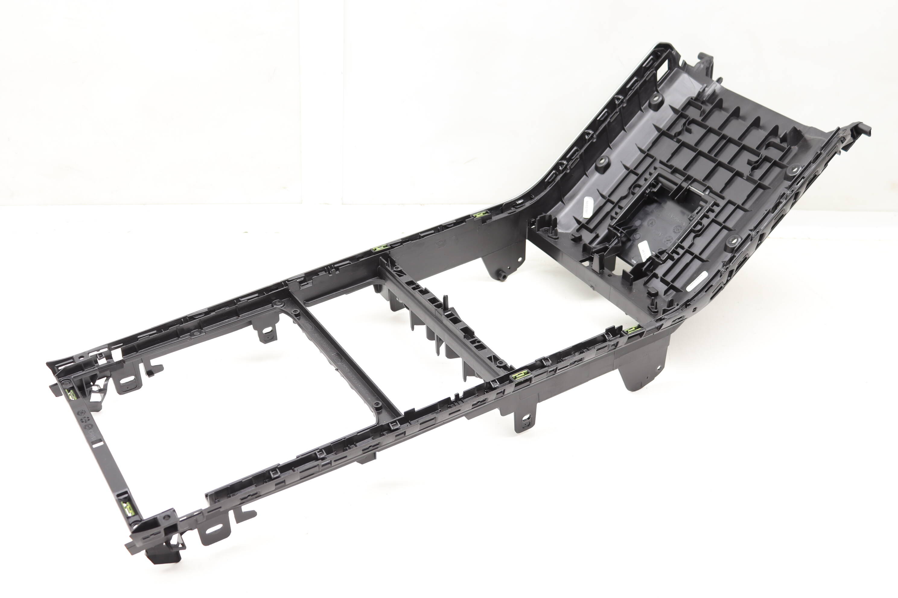 Center Console Mount / Bracket J8A2045B28AF