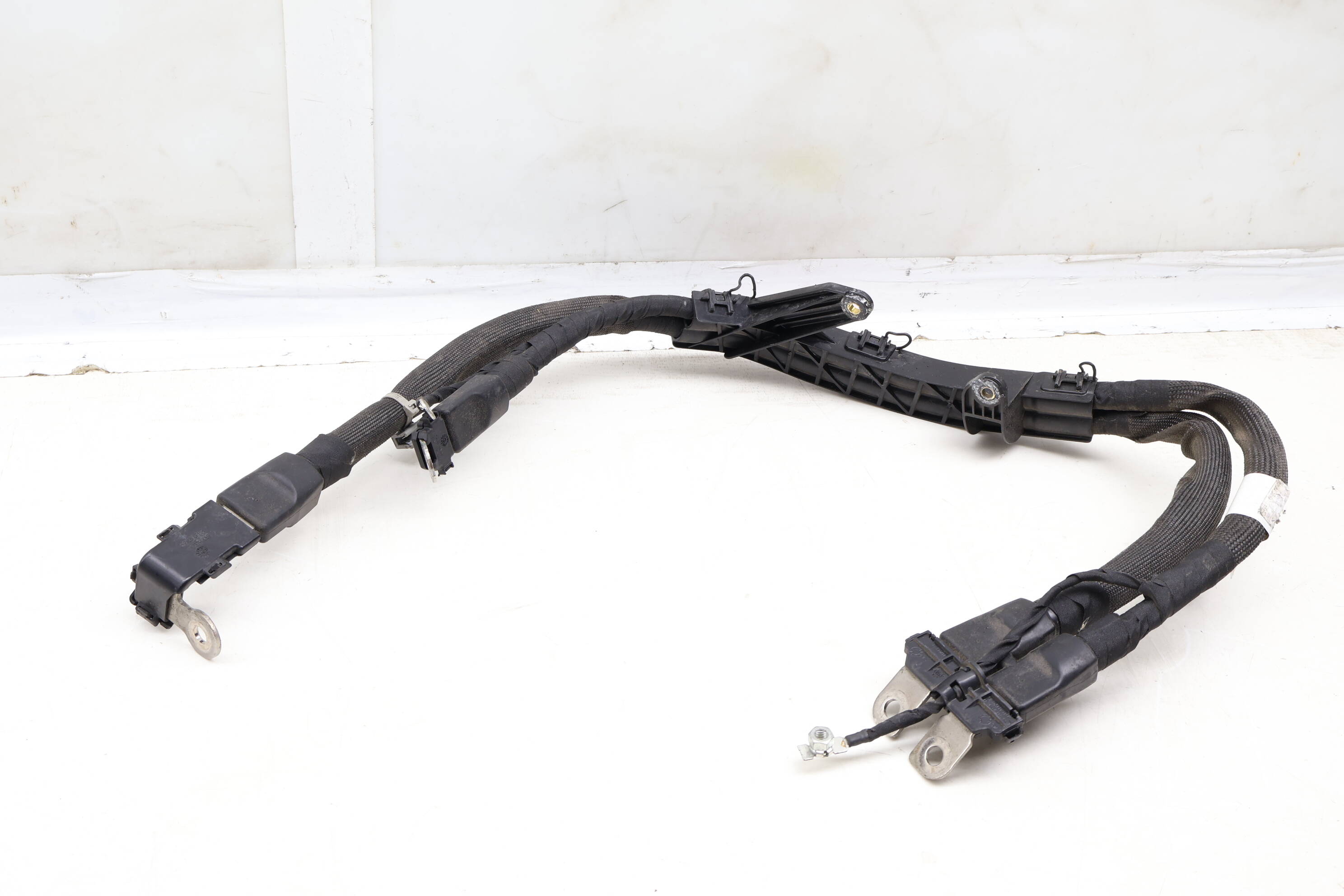 Starter / Alternator Cable / Wiring Harness 2535401001