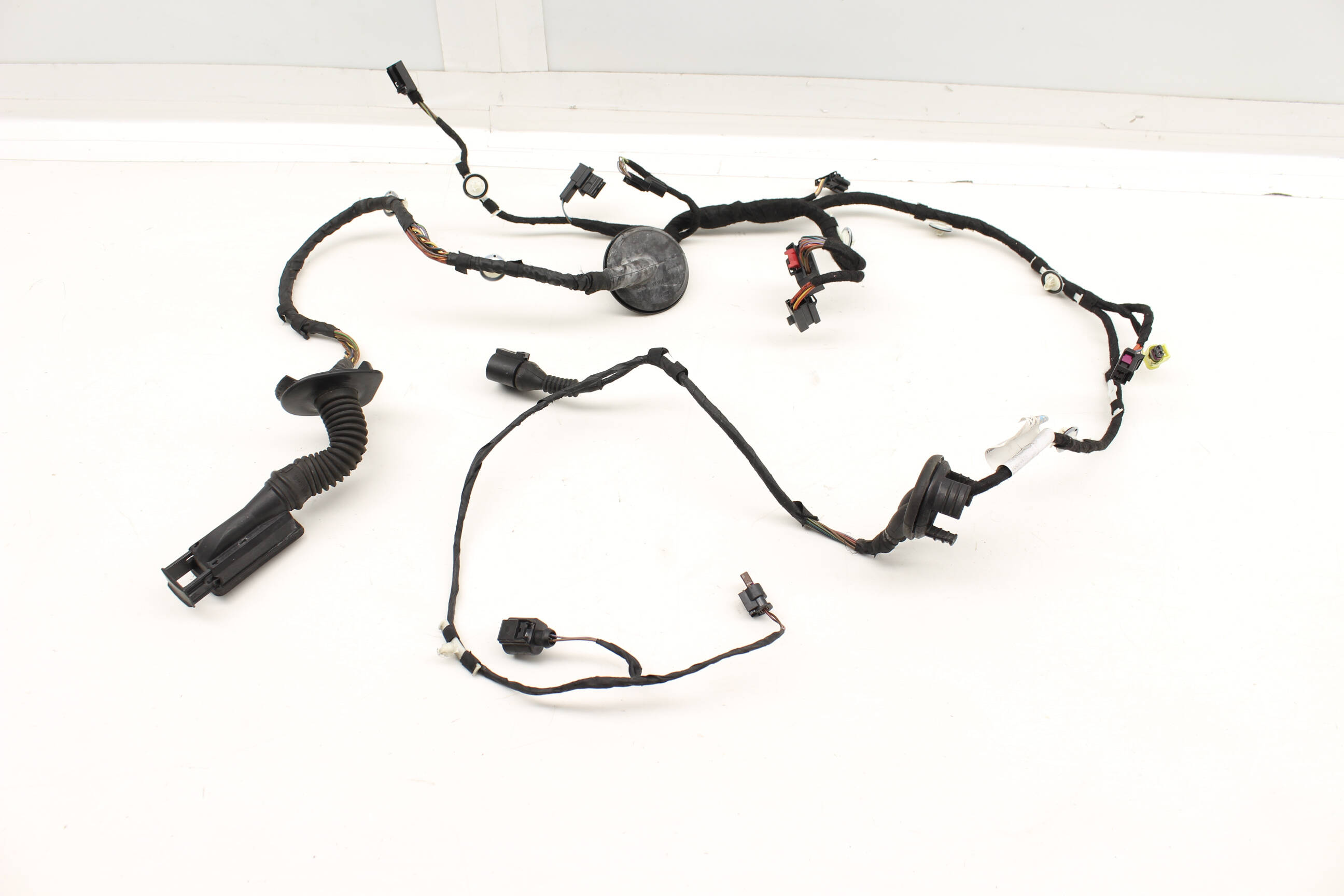 Door&#x20;Wiring&#x20;Harness&#x20;4G8971029BT