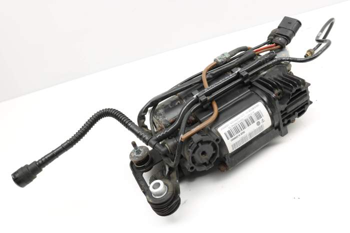 Air Suspension Compressor / Pump 7L0616007 main product photo