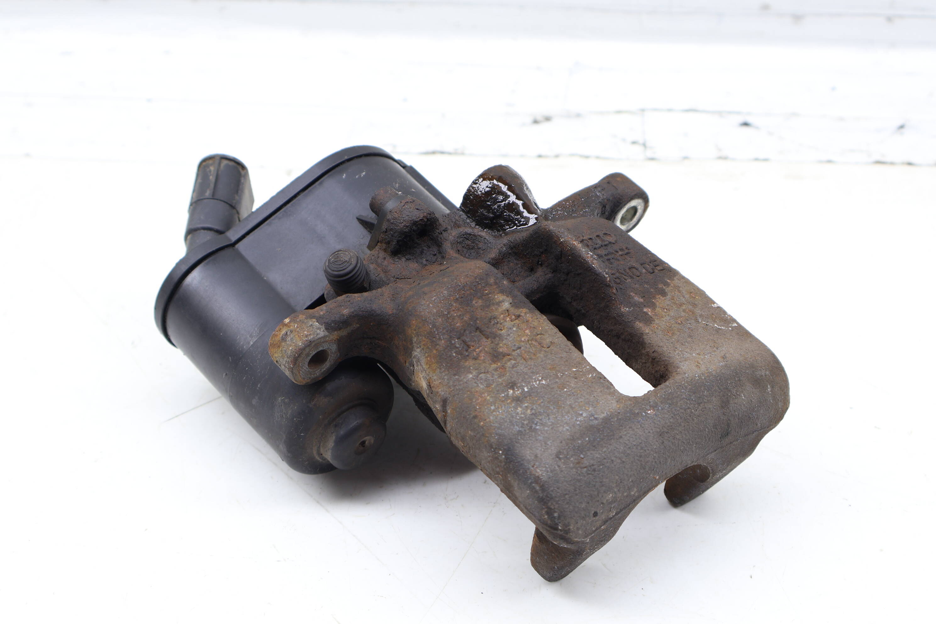 Brake Caliper / Motor 4F0615403F