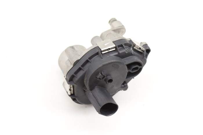 Turbo / Turbocharger Control Actuator Motor 05E198725D main product photo