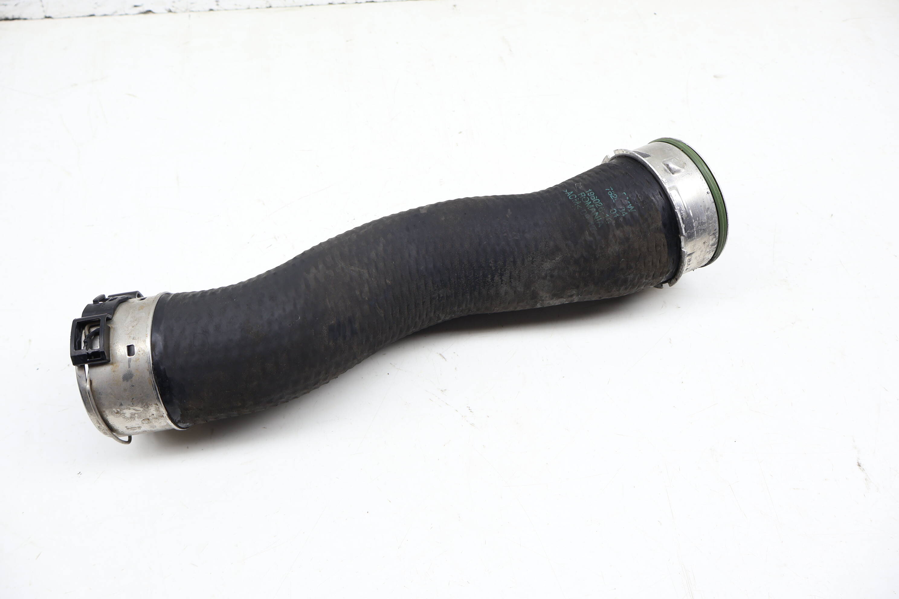 Turbo Intercooler Hose / Tube 13717629284