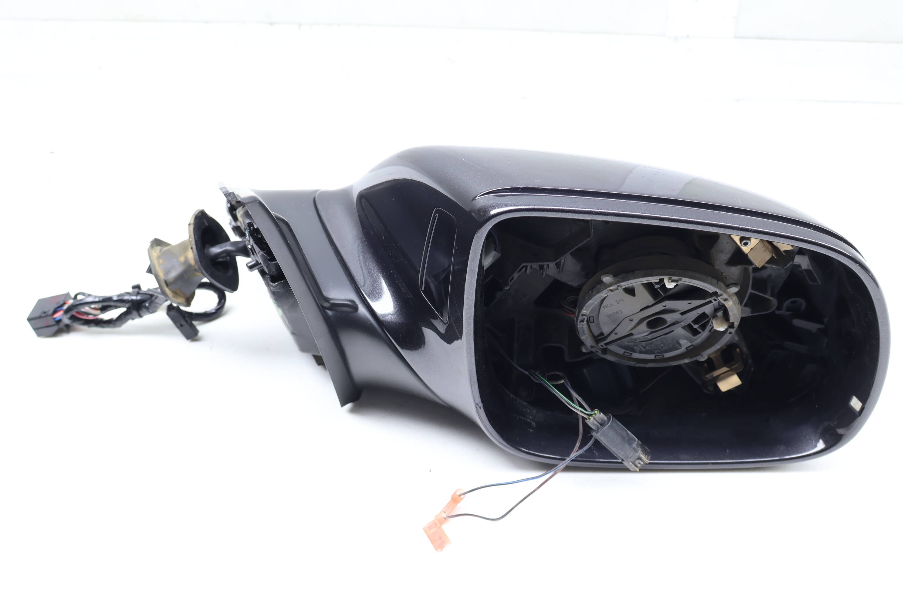 Side View Mirror W/ Memory 8R1857410L
