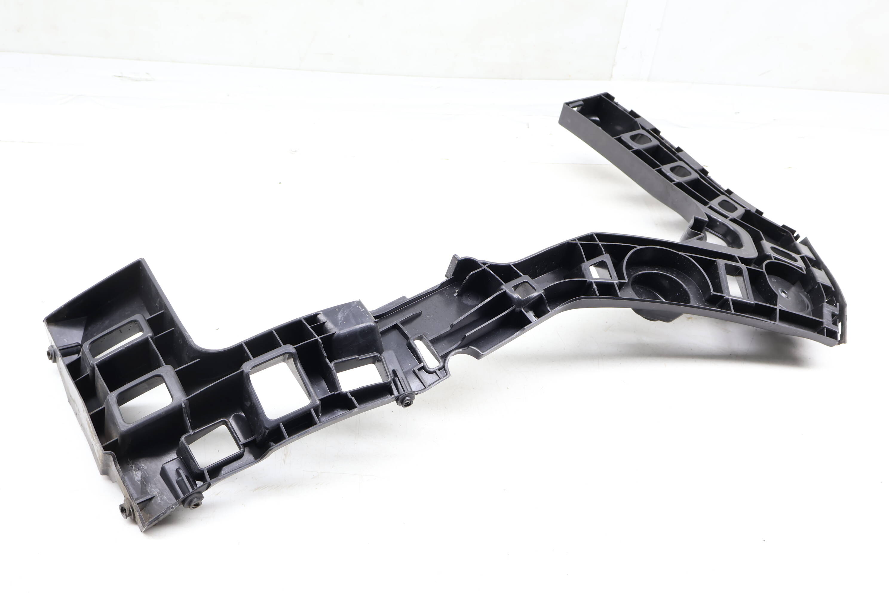 Bumper Guide / Mount Bracket 3CM807394D