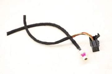 Touchscreen Radio / Display Wiring Connector / Pigtail