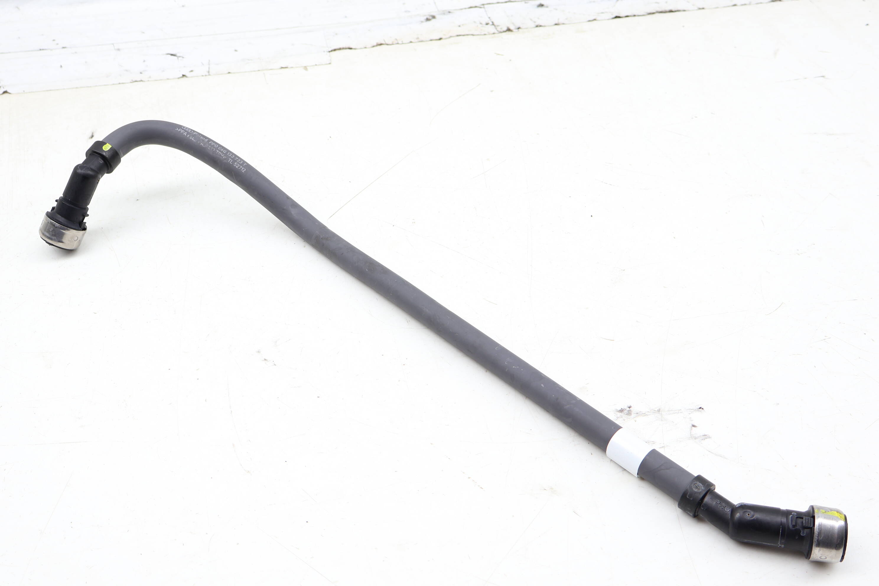 Fuel Supply Hose / Line 06Q133723T