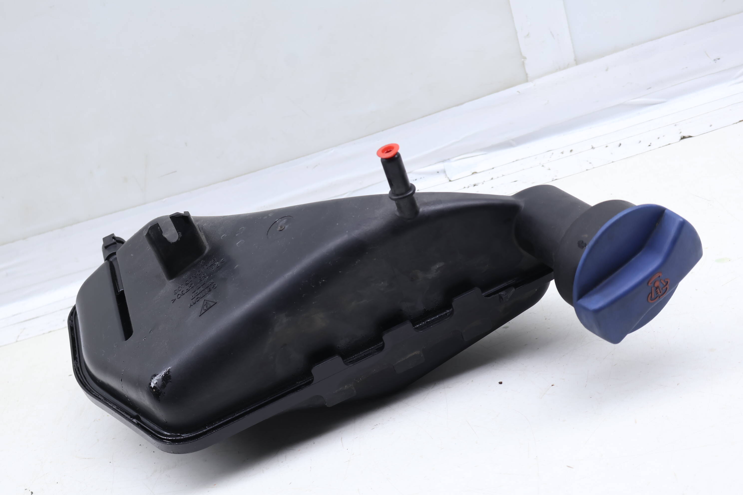 Coolant Reservoir / Tank / Bottle 97010605103