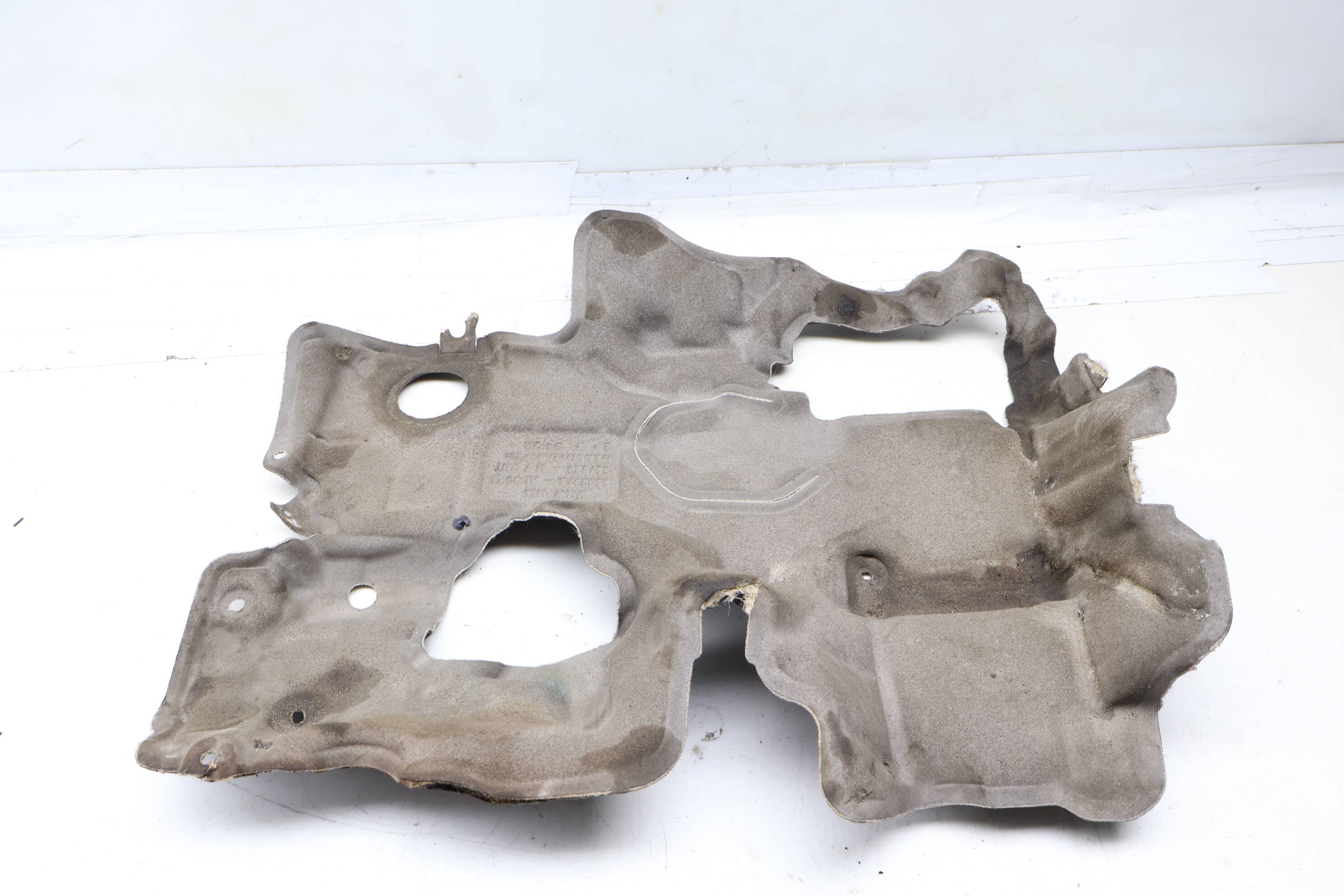 Engine Oil Pan Insulation Cover 11148583378