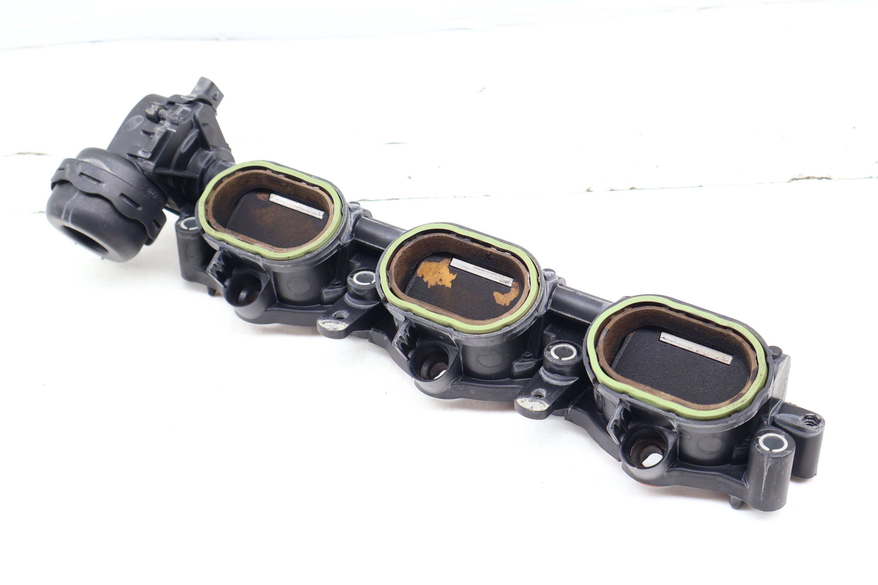 Lower Intake Manifold Air Distribution Housing 06E133109AT