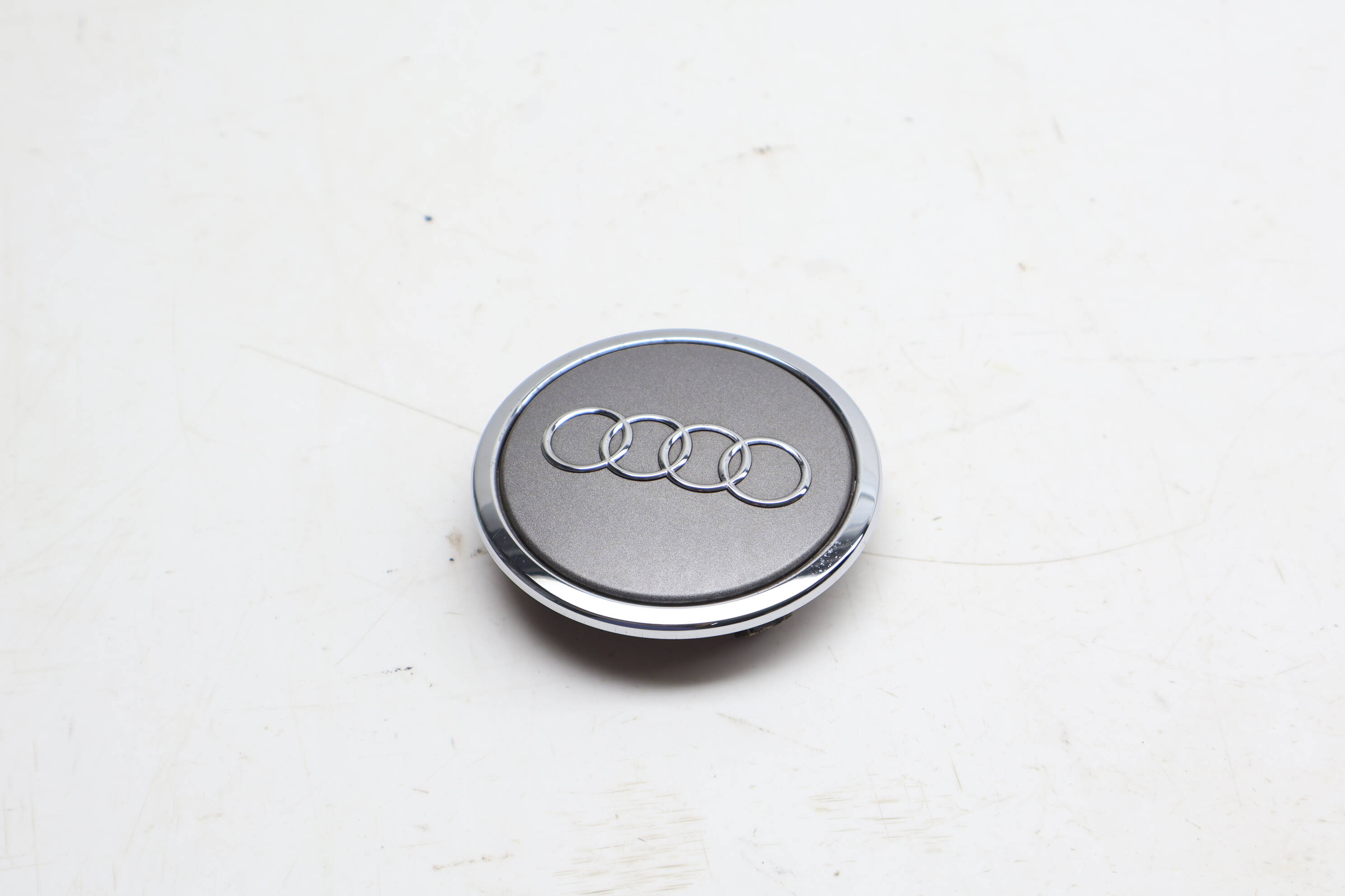 Wheel Center Cap 8T0601170A