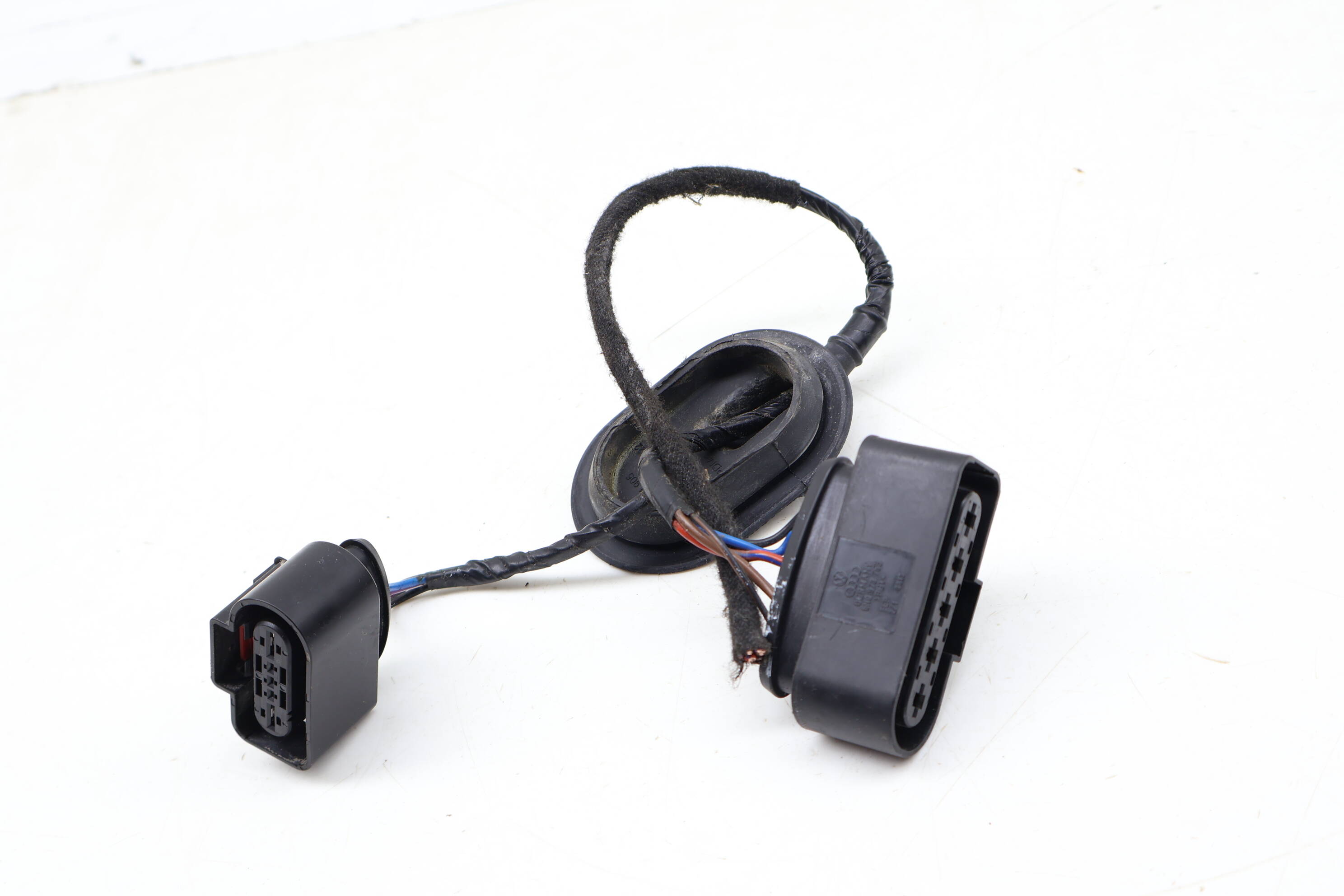 Fuel Pump Wiring Connector / Pigtail