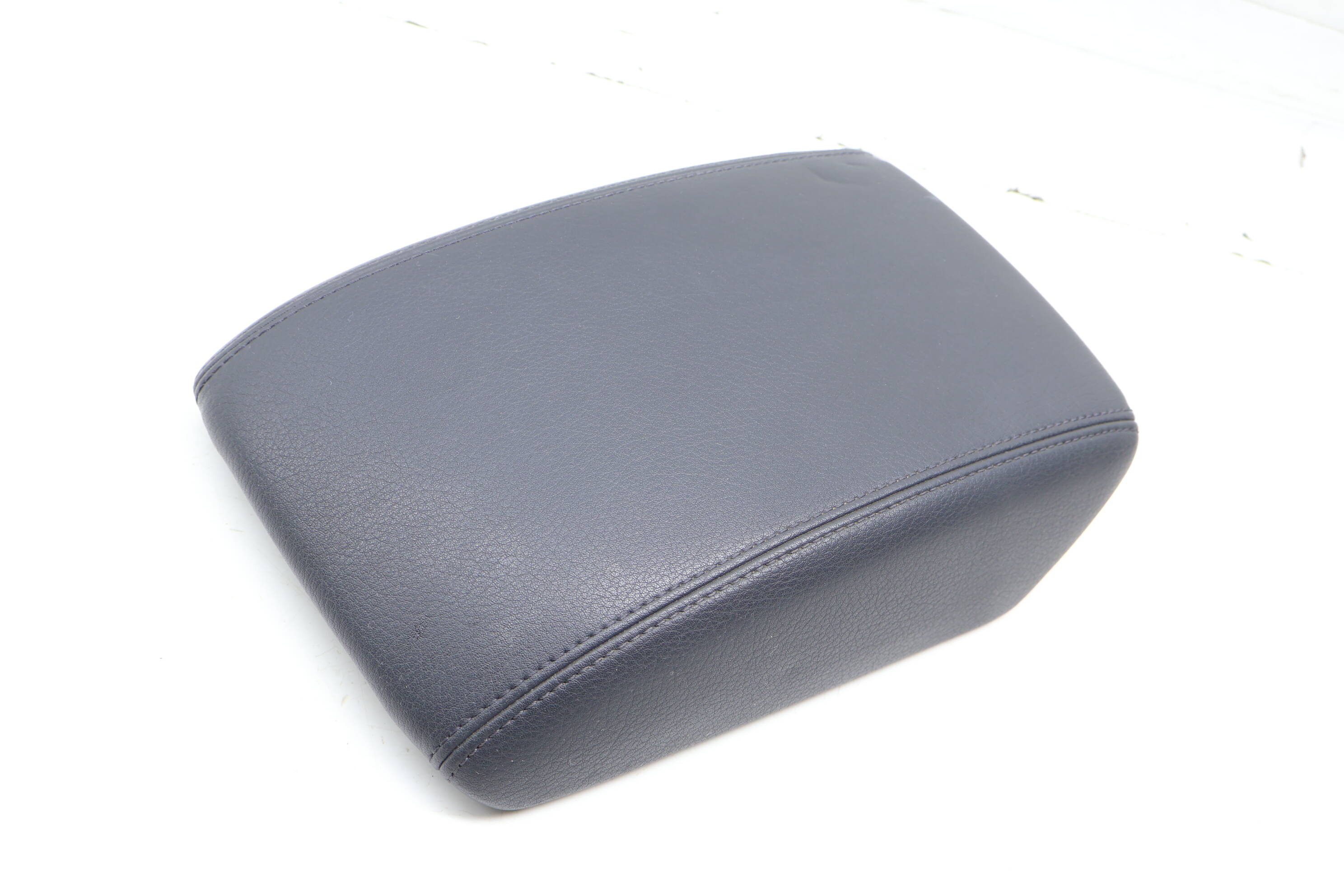 Center Console Armrest Cover 8R0864207G