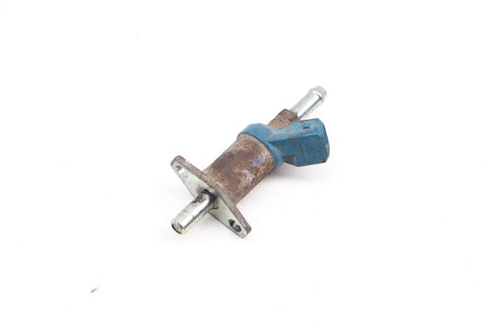 Fuel Injector 044906171 main product photo