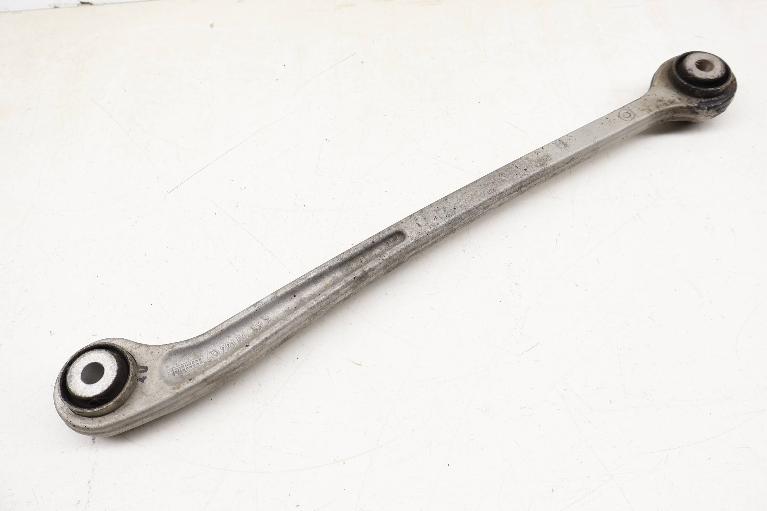 Lower Control Arm (Forward) 2213500806